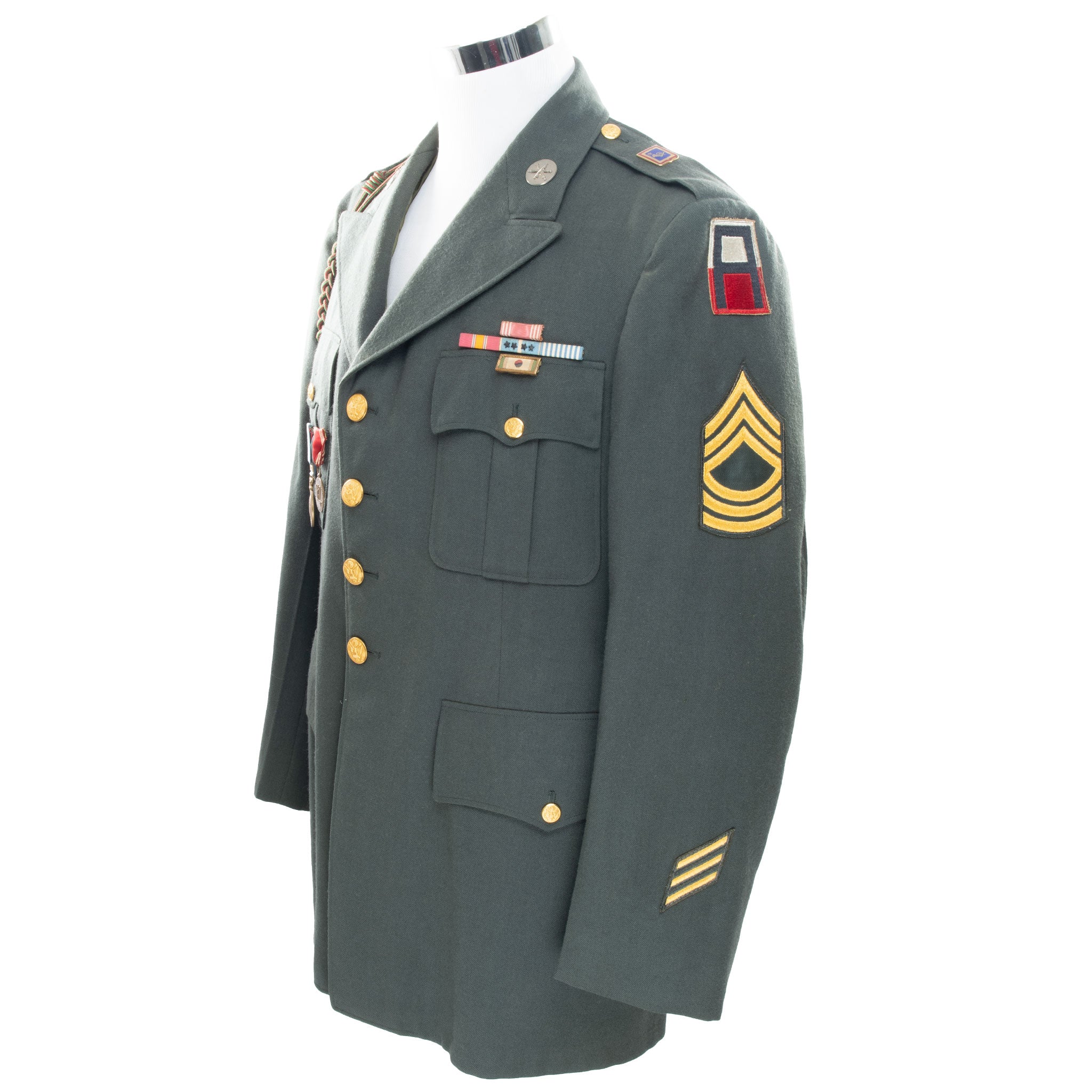 Vintage US Army Officer Dress Jacket 1957 with Patches & Medals - Size 46R - Military Uniform for Collectors, Reenactments & Historical Displays