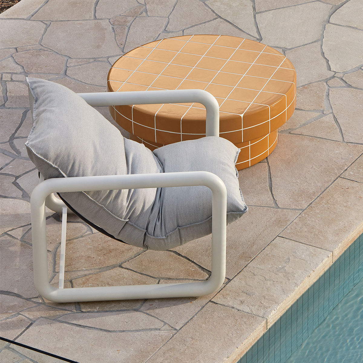 Frankie Outdoor Tube Occasional Chair - Lightweight Patio Lounge Chair for Garden, Poolside, and Beach Relaxation | Durable & Weather-Resistant Design