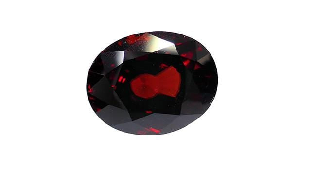 Natural Red Zircon Gemstone - 18.81ct Oval Cut Loose Stone for Jewelry Making, Engagement Rings & Fine Collections