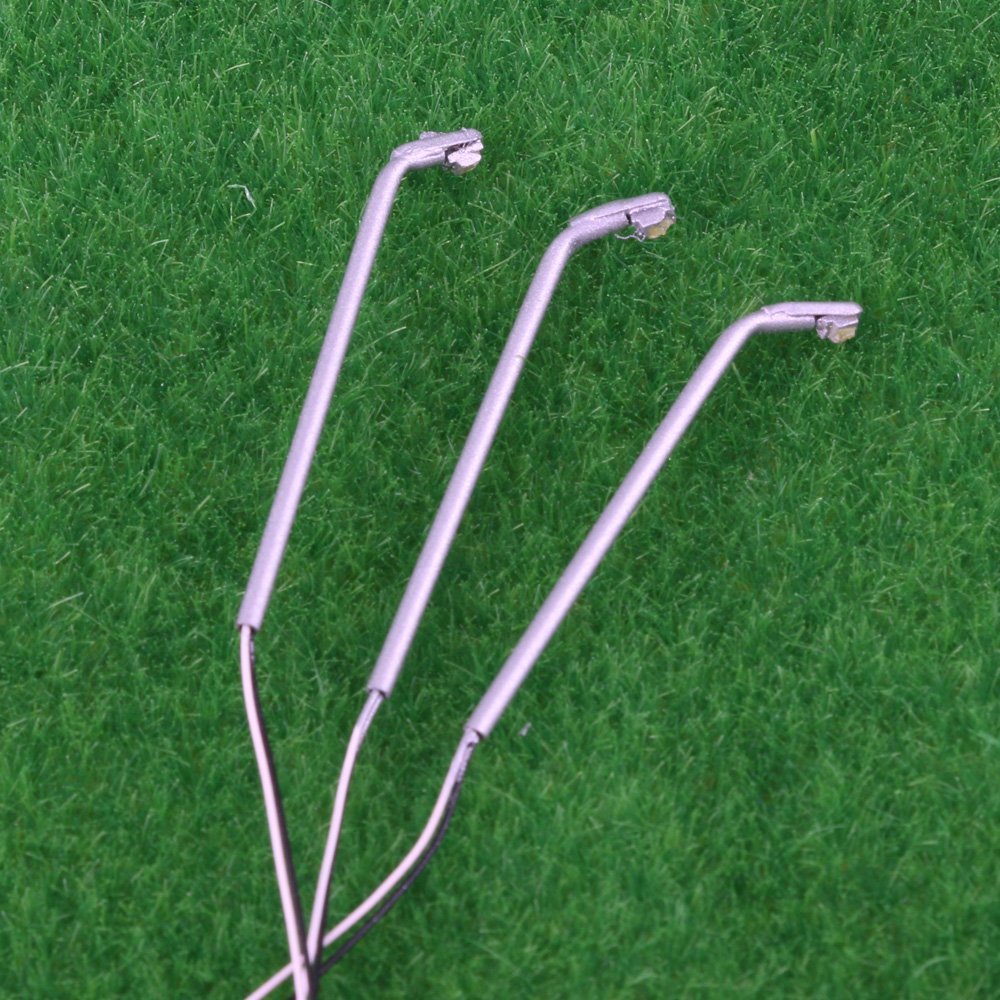 5PCS 1:500 Scale Metal Model Street Lights - Single Head LED Lampposts for Model Railways, Dioramas & Miniature City Scenes - Perfect for Train Sets, Christmas Villages & Architectural Displays