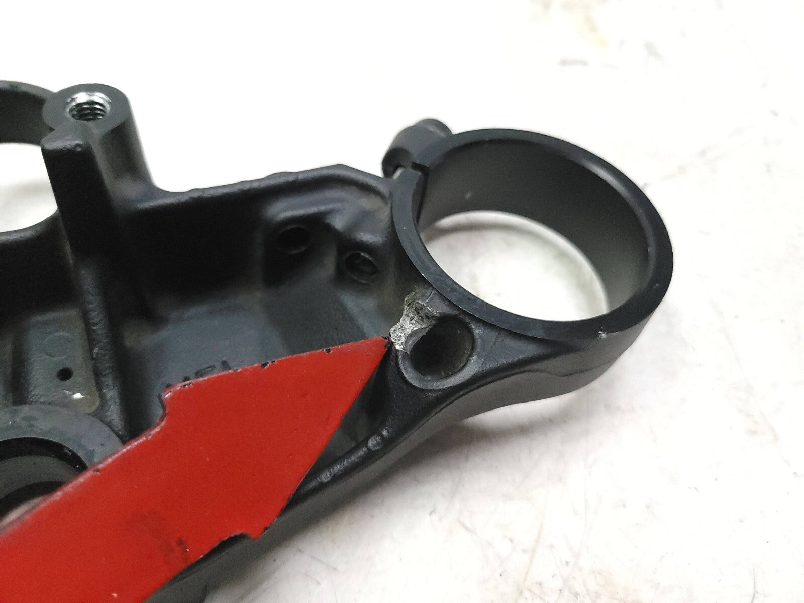 2004-2005 Honda CBR1000RR OEM Upper Triple Tree - Genuine Factory Part with 12k Miles - Perfect for Motorcycle Restoration & Performance Upgrades