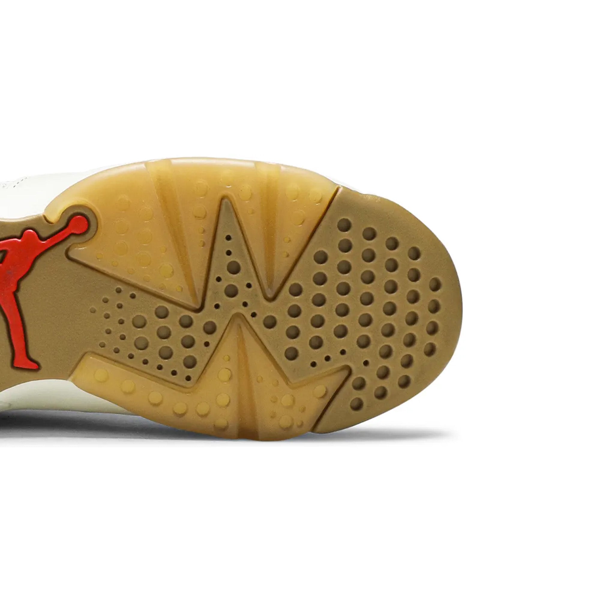Air Jordan 6 Retro 'Quai54' GS Basketball Shoes - Sail/Brown Colorway for Kids | Perfect for Streetwear & Basketball Games