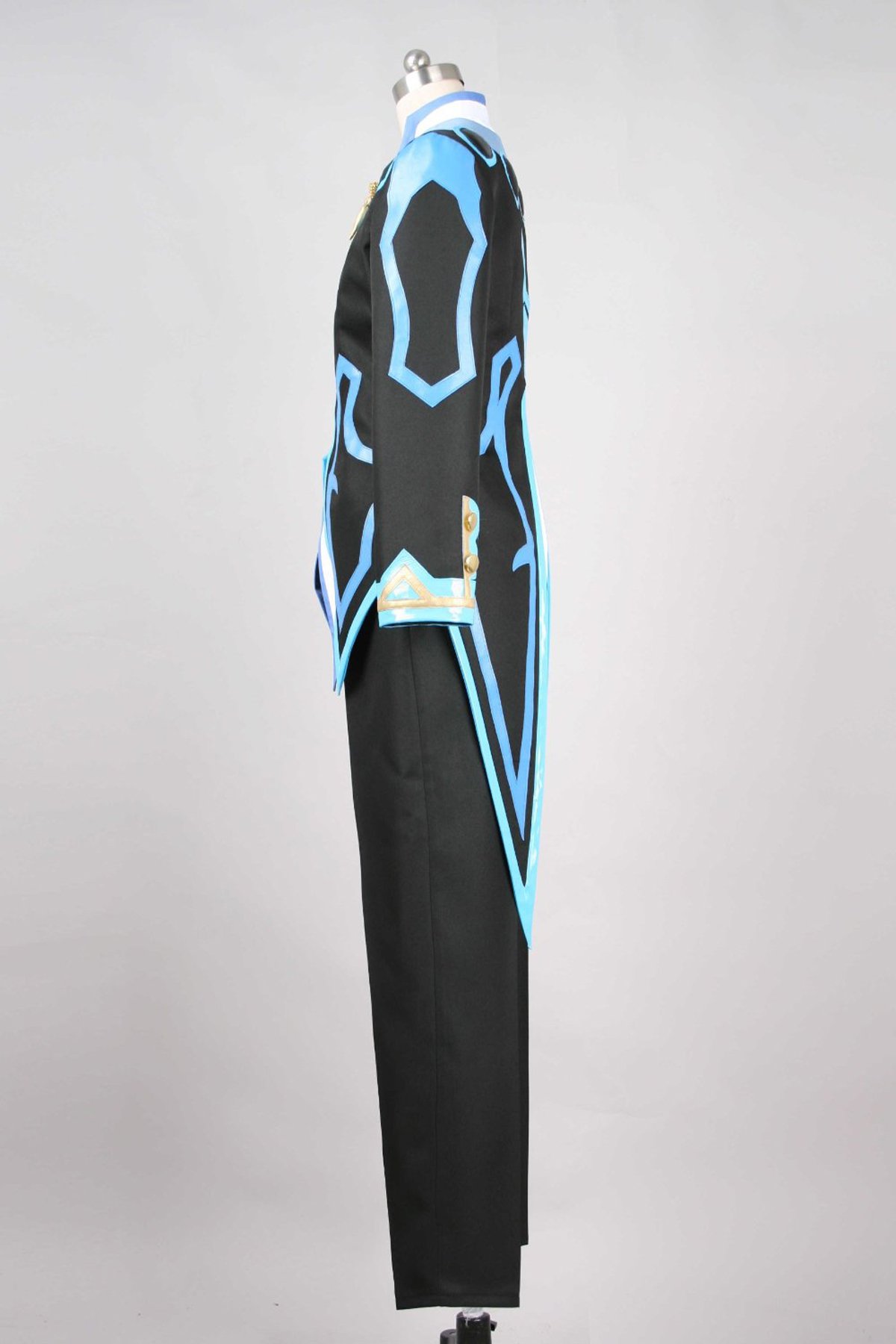 Jude Mathis Black Uniform Battle Suit - Official Halloween Cosplay Costume for Anime Fans & Game Characters | Perfect for Conventions, Cosplay Events & Themed Parties