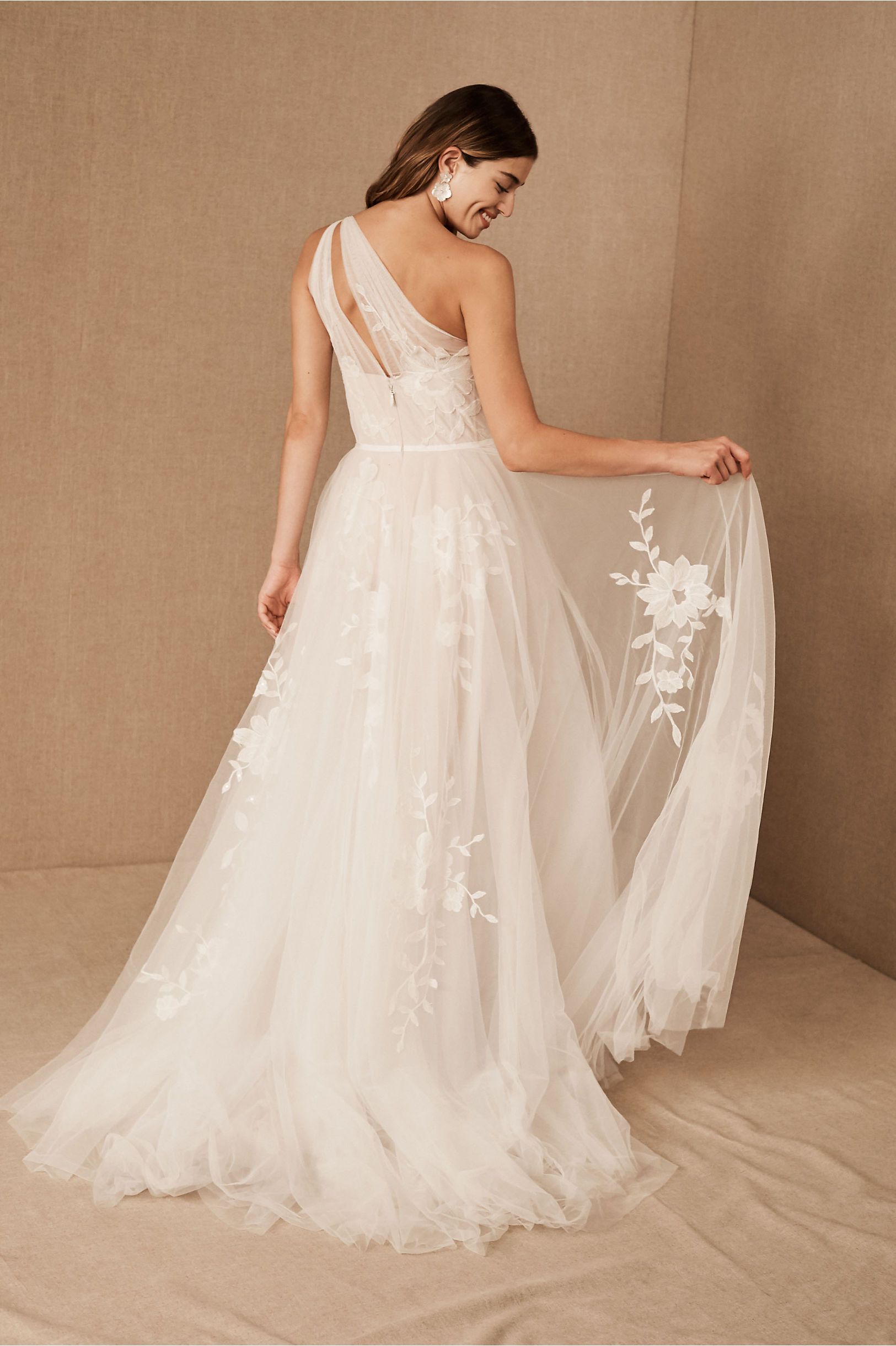 Willowby Acantha Emeline Gown - Elegant Lace Wedding Dress for Brides | Perfect for Beach, Garden & Formal Weddings