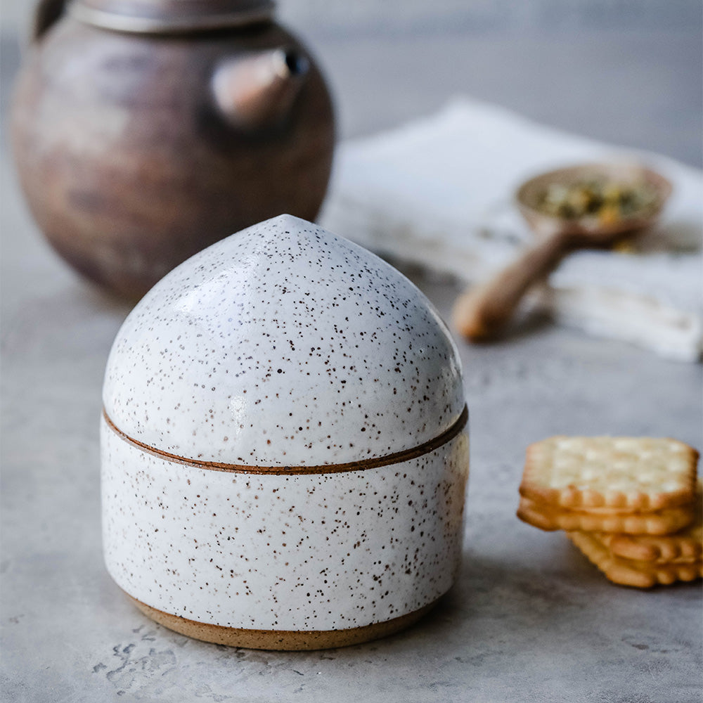 Handmade Ceramic Lidded Storage Box with Floral Design - Perfect for Jewelry, Tea Bags & Keepsakes Organization | Home Decor & Gift Idea