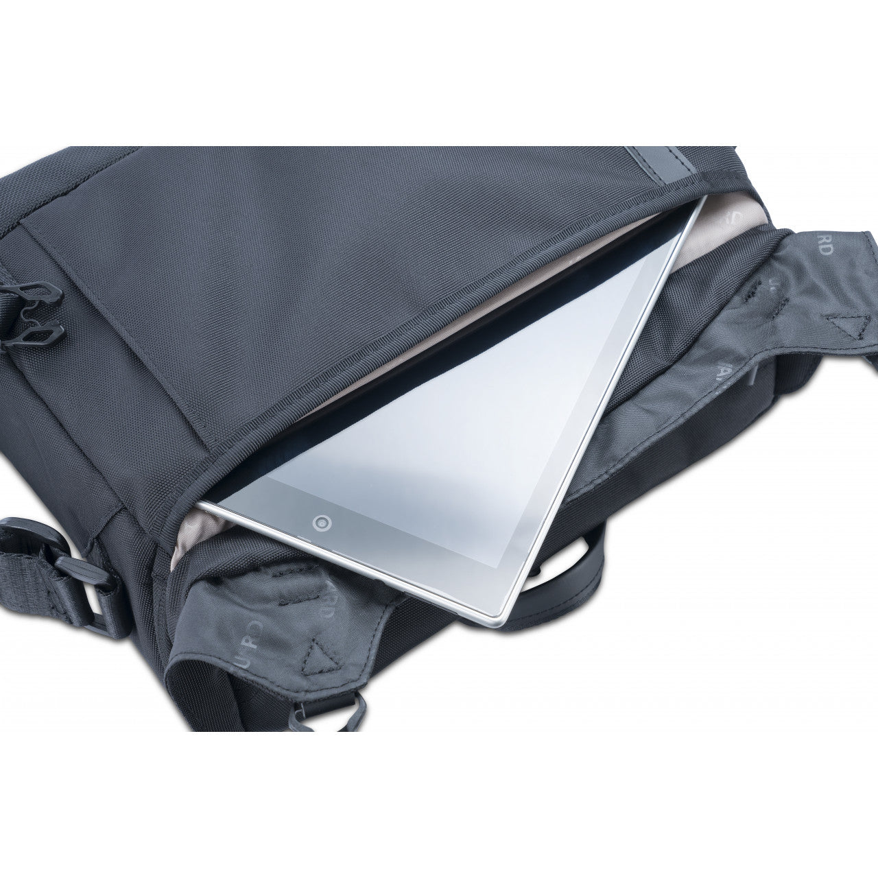 VEO GO 34M BK Professional Shoulder Camera Bag for DSLR & Mirrorless Cameras - Waterproof & Durable Black Photography Bag - Perfect for Travel, Hiking, and Outdoor Photography