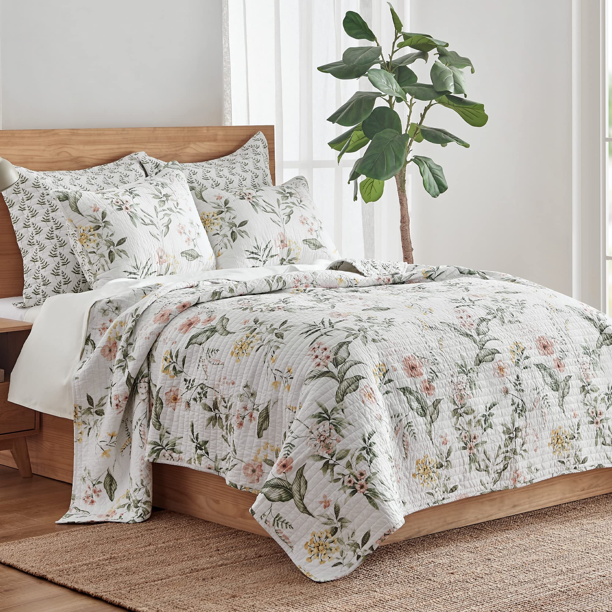 Levtex Home Viviana Reversible Cotton Quilt Set - King/Cal King Size (106x92in) with 2 Pillow Shams (36x20in) - Botanical Floral Design in Coral, Green, Yellow & Cream - Perfect for Master Bedroom, Guest Room & Cozy Home Decor