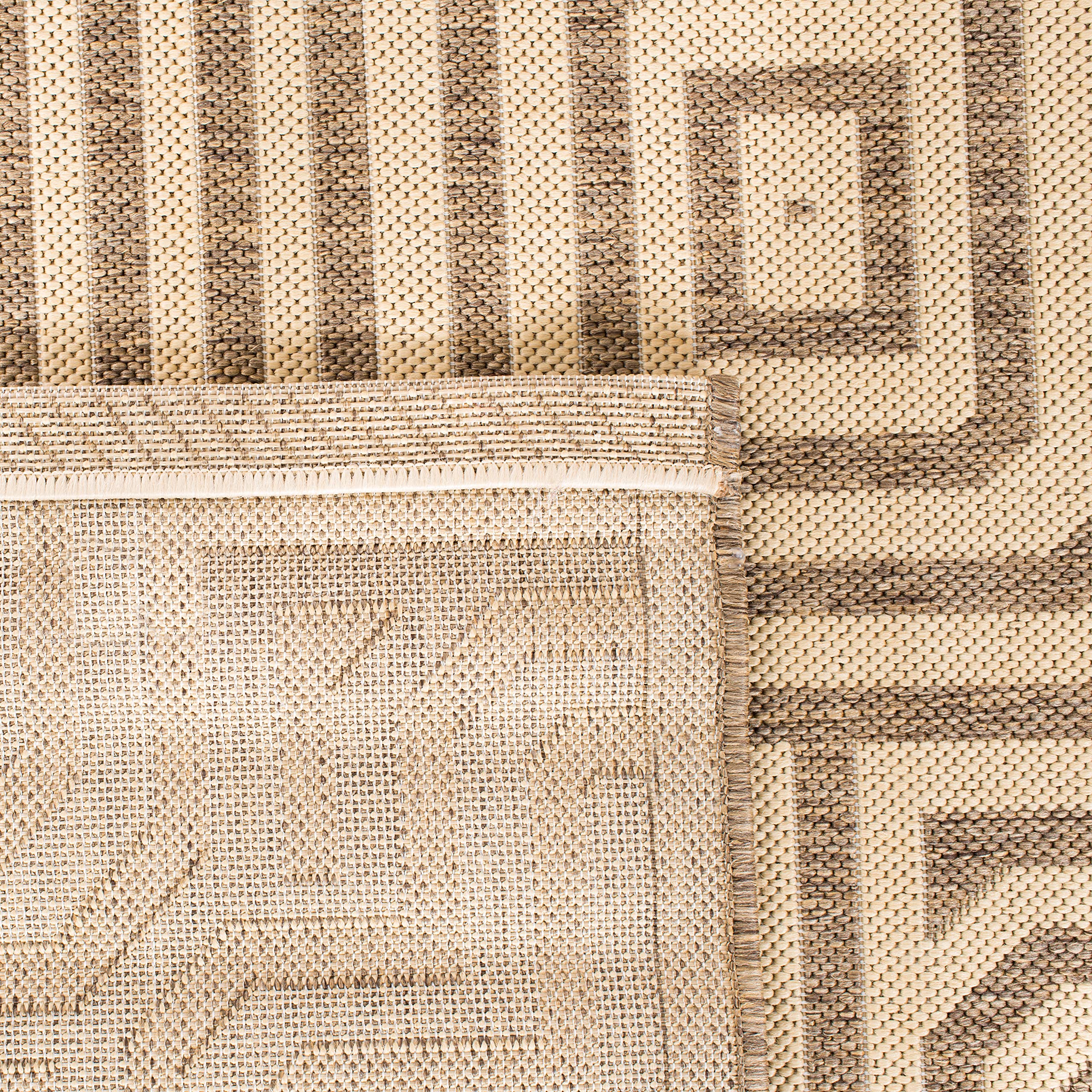 SAFAVIEH Courtyard Collection 6'7