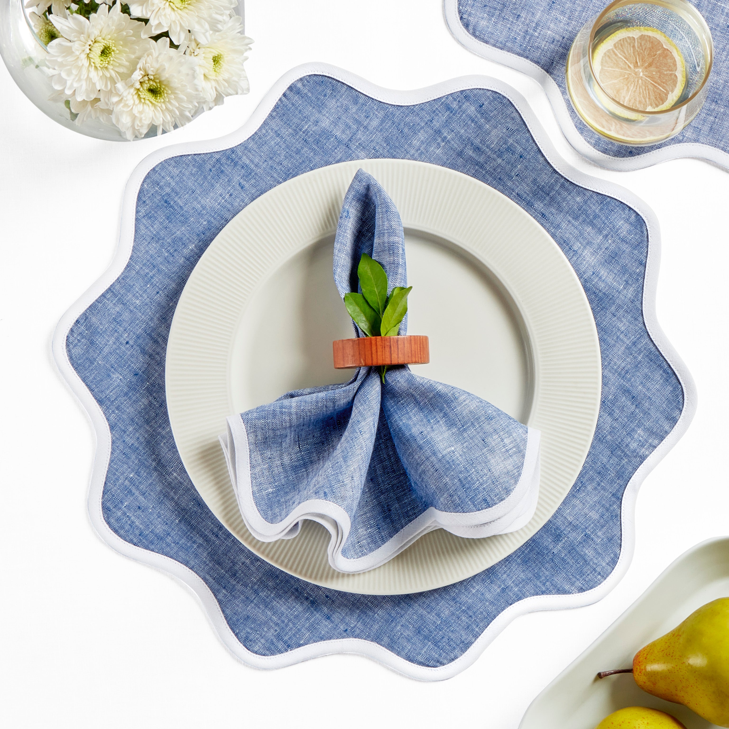 Giselle Scallop Edge Placemats Set of 4 - Elegant Round Table Mats for Dining, Kitchen, Party & Home Decor