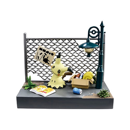 Pokemon Town Back Alley at Night 3-Inch Re-Ment Collectible Figure - Perfect for Display, Gift Giving & Anime Collections