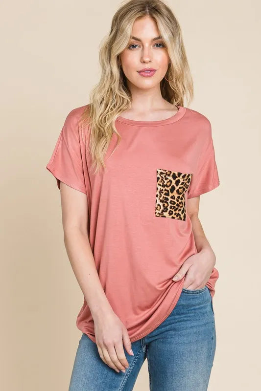 BOMBOM Leopard Print Chest Pocket T-Shirt for Men - Stylish Casual Tee for Everyday Wear, Outings & Street Fashion