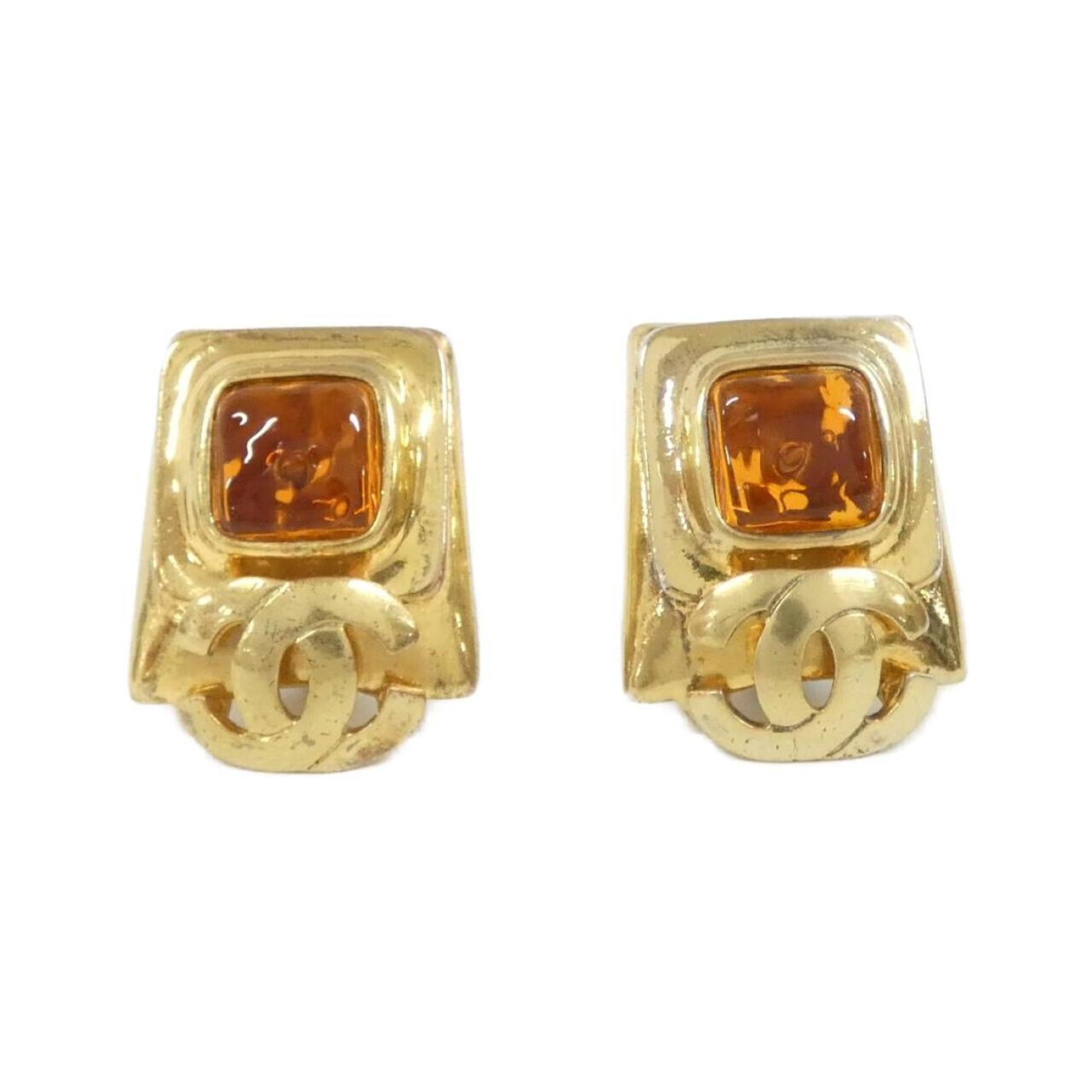 Amber Resin Clip-On Earrings for Women - Elegant Non-Pierced Fashion Jewelry - Perfect for Parties, Weddings & Everyday Wear