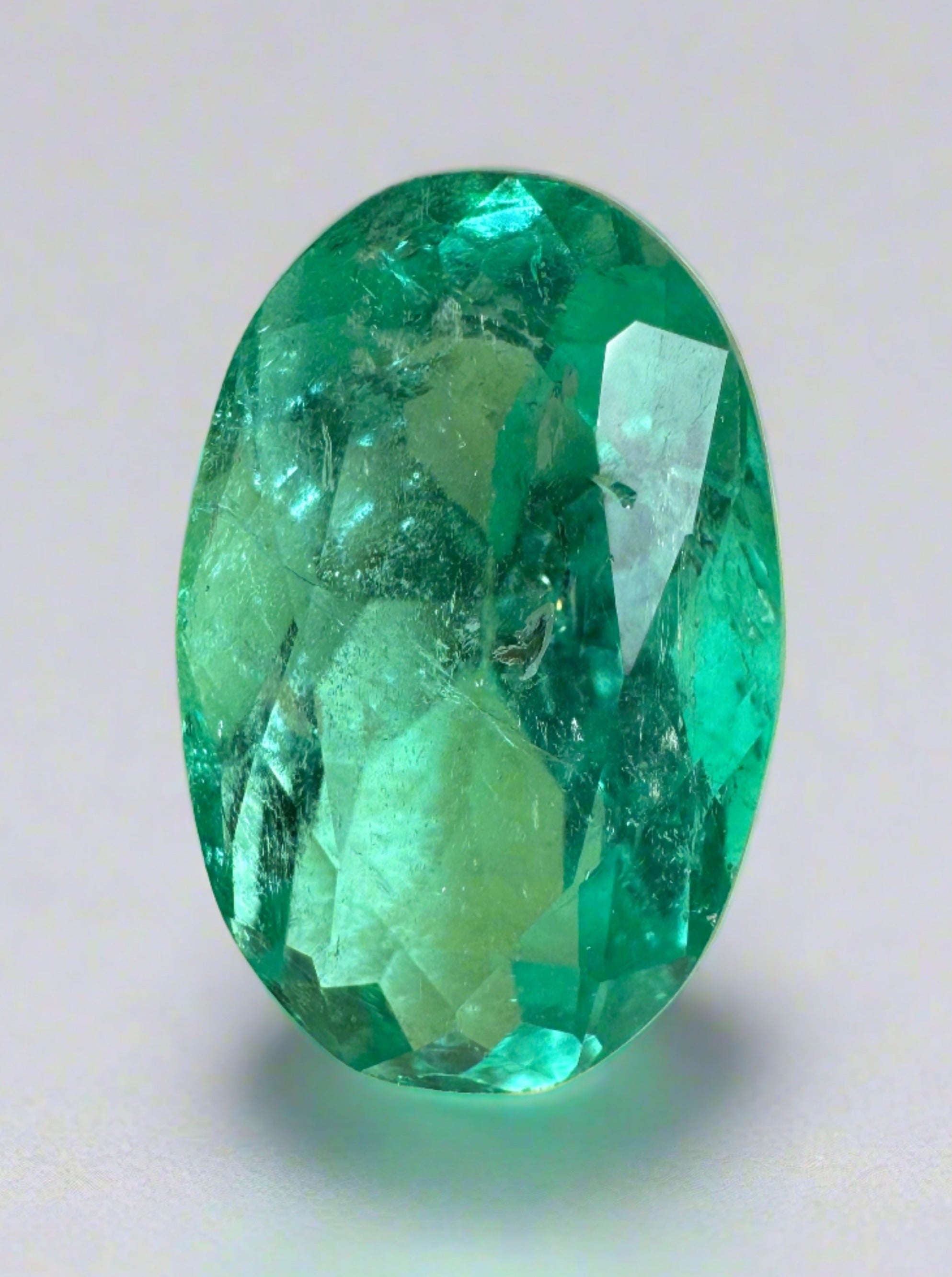 7.55 Carat 16x10mm Bluish Green Natural Colombian Emerald Oval Cut Loose Gemstone for Jewelry Making, Engagement Rings & Luxury Gifts