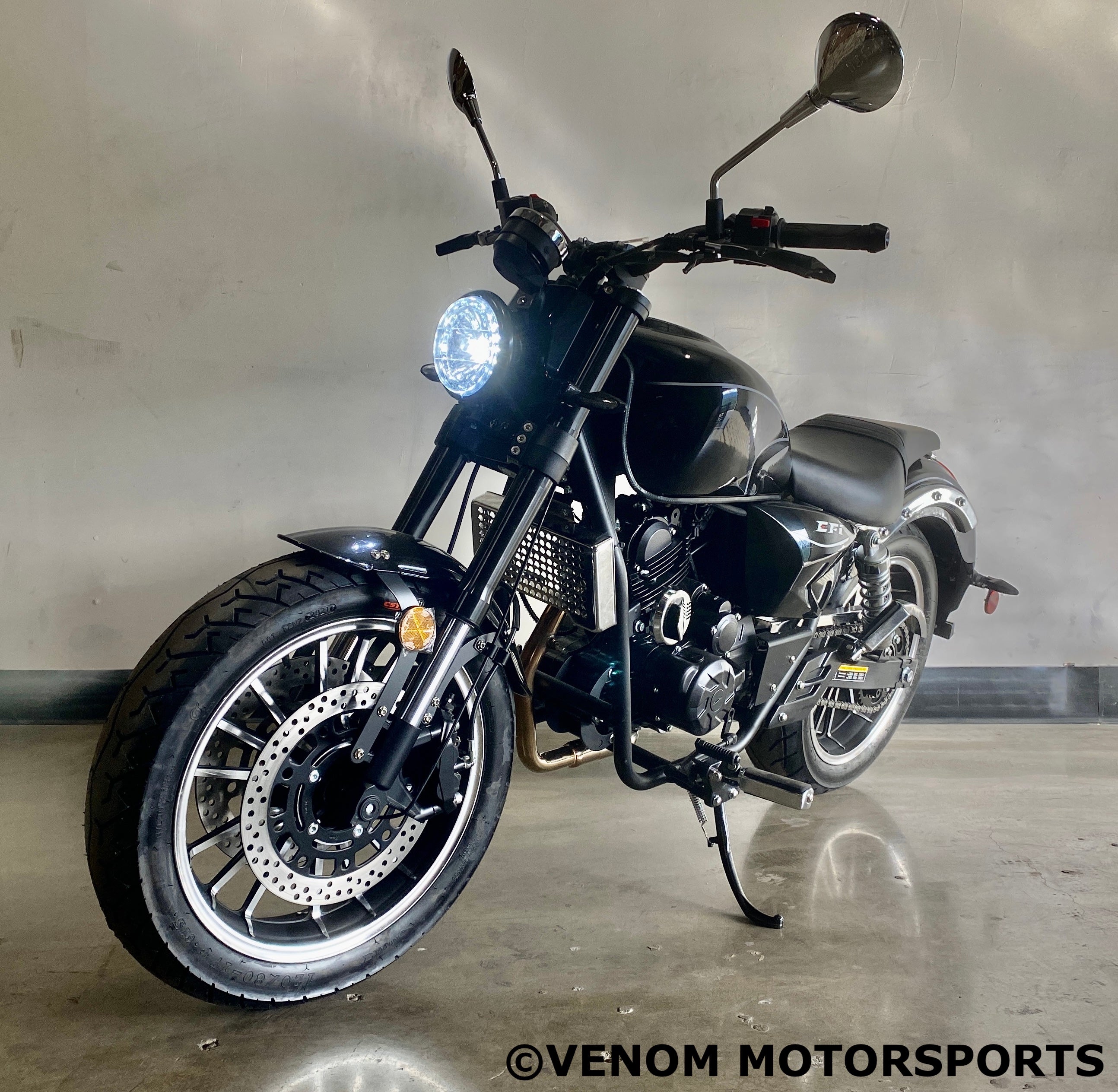 Venom Cruiser 250cc Chopper Motorcycle - Fuel Injected Engine, 6-Speed Transmission for Urban Commuting & Highway Cruising