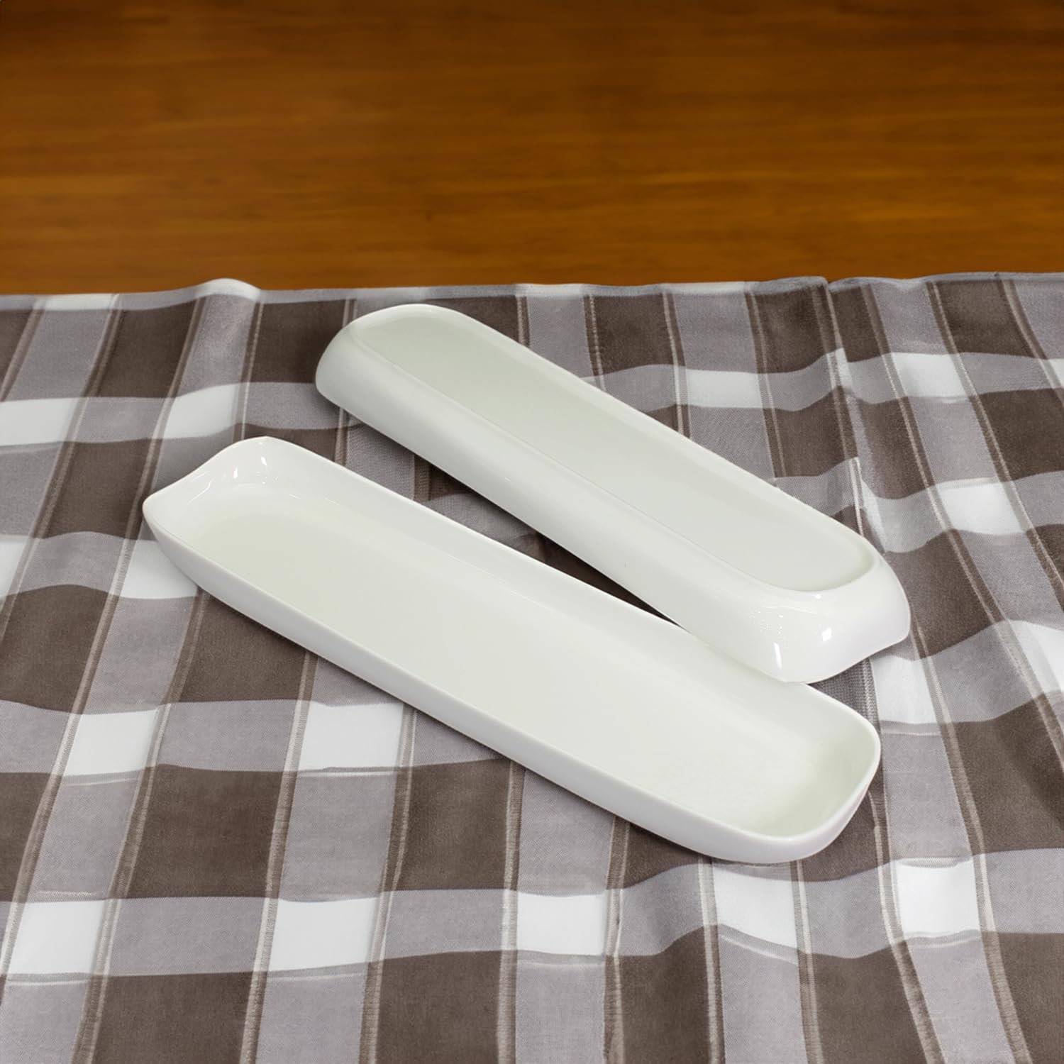 White Porcelain Olive Tray - Chip Resistant, Dishwasher Safe for Snacks & Appetizers | Perfect for Entertaining