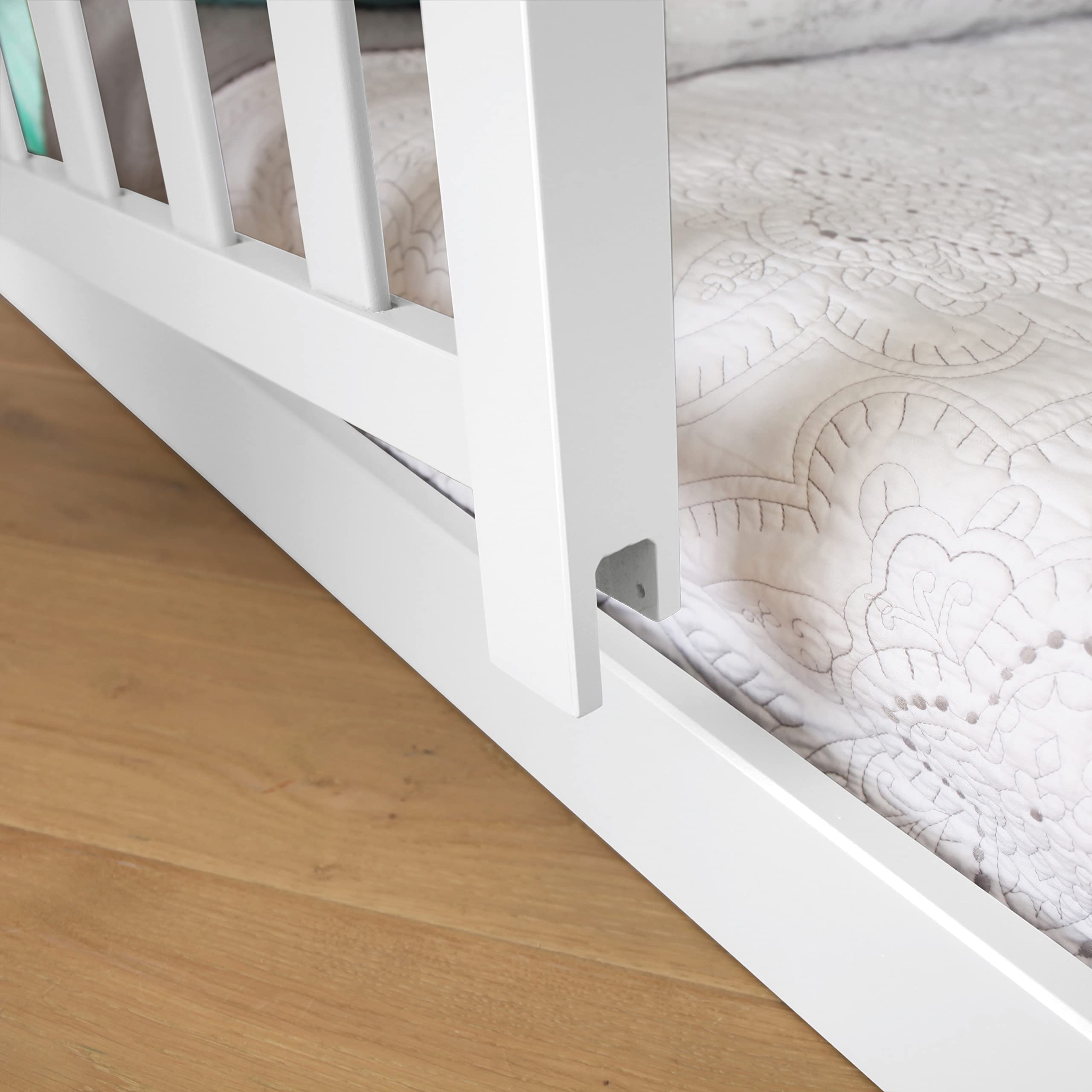Max & Lily Twin Bed Frame with Headboard - White Wooden Slatted Design with Safety Guard Rail for Kids | Perfect for Bedrooms, Playrooms & Sleepovers