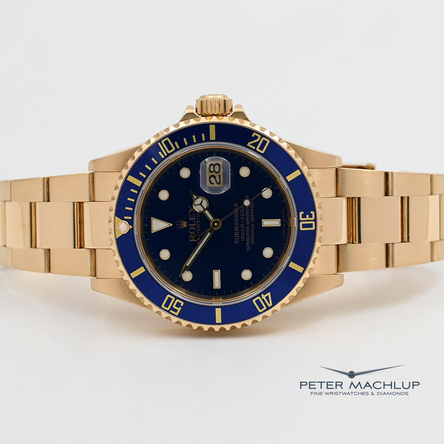 Rolex Submariner Date 40mm Men's Luxury Dive Watch - Stainless Steel, Black Dial, 2002 Model - Perfect for Diving, Business & Formal Occasions