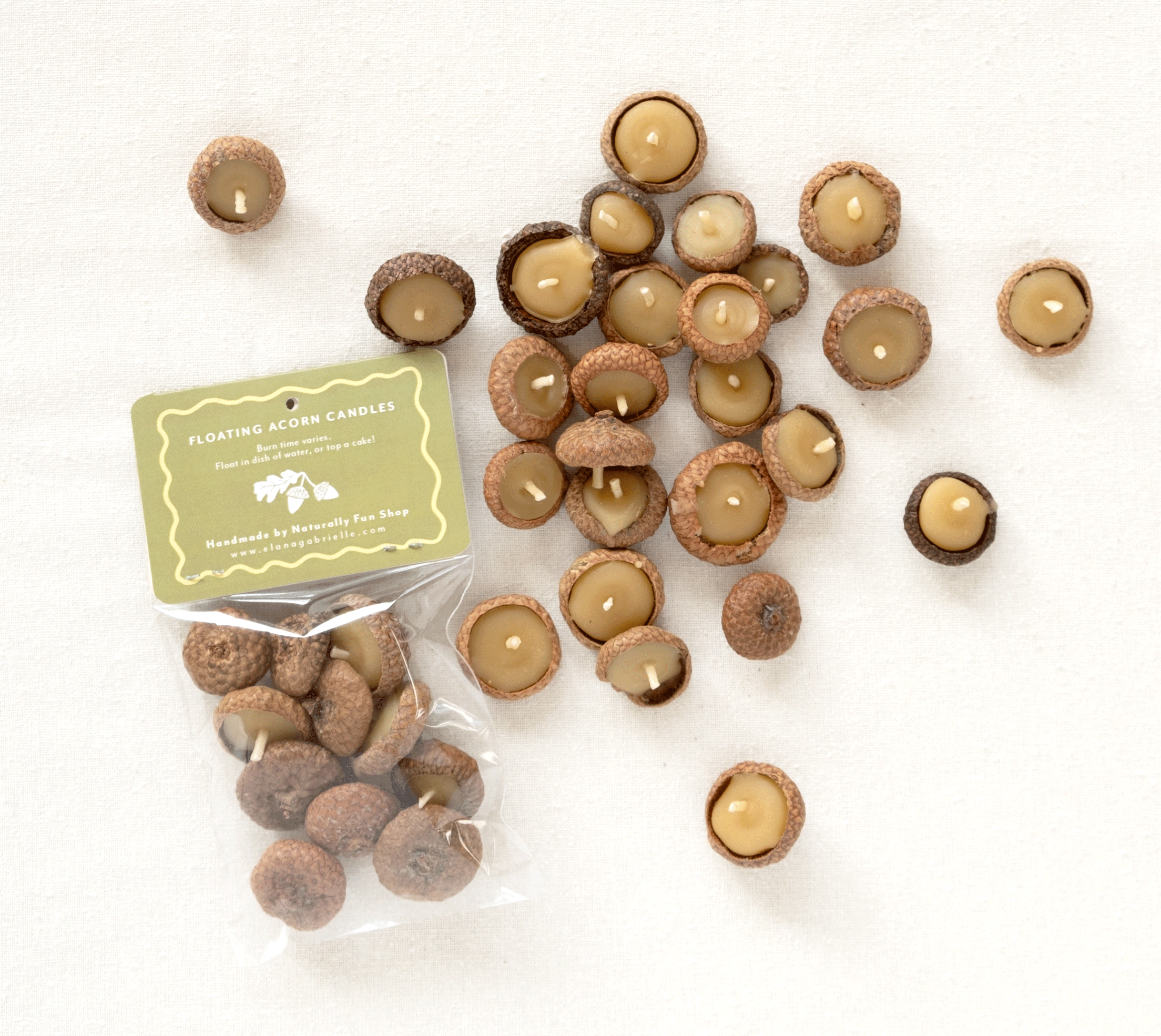 Floating Acorn Candles - Handmade Soy Wax Candles for Fall Decor, Thanksgiving & Autumn Centerpieces - Perfect for Home, Wedding, and Seasonal Decorations