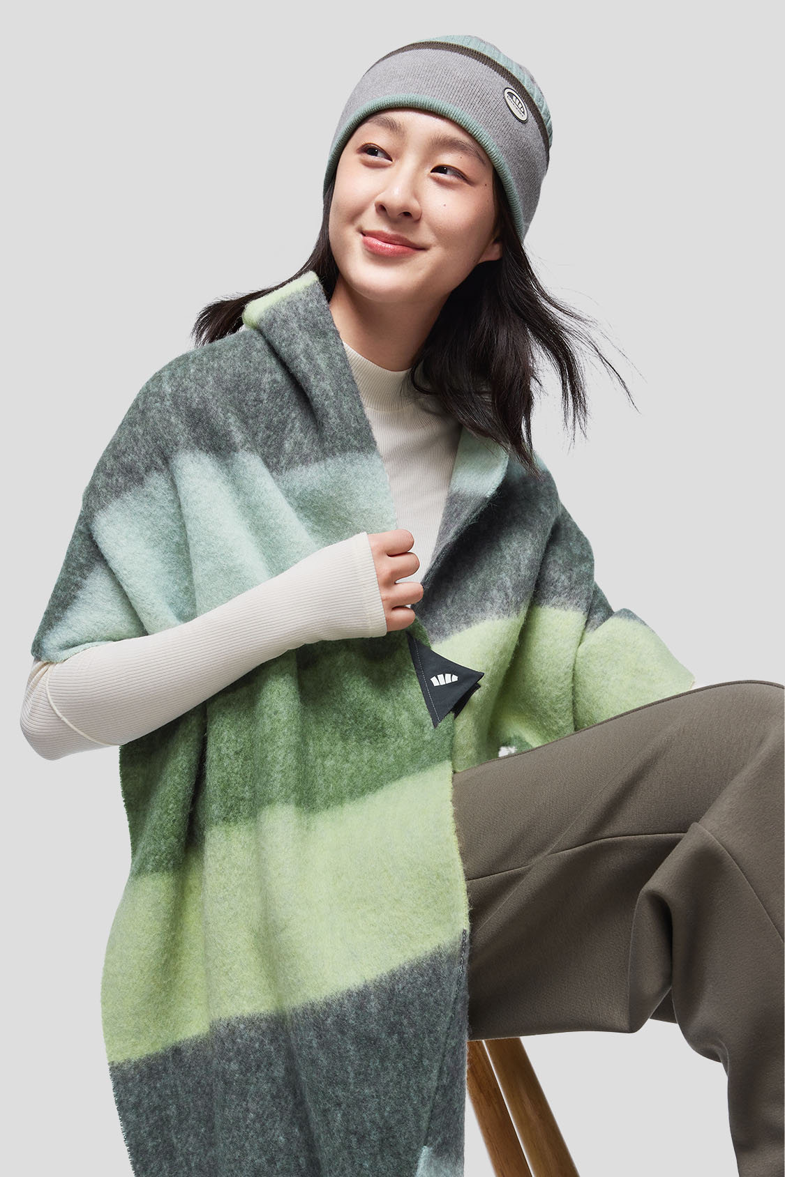 SoftHaven Cozy Fleece Shawl Wrap - Ultra Soft Warm Winter Scarf for Women - Perfect for Home, Office & Outdoor Activities