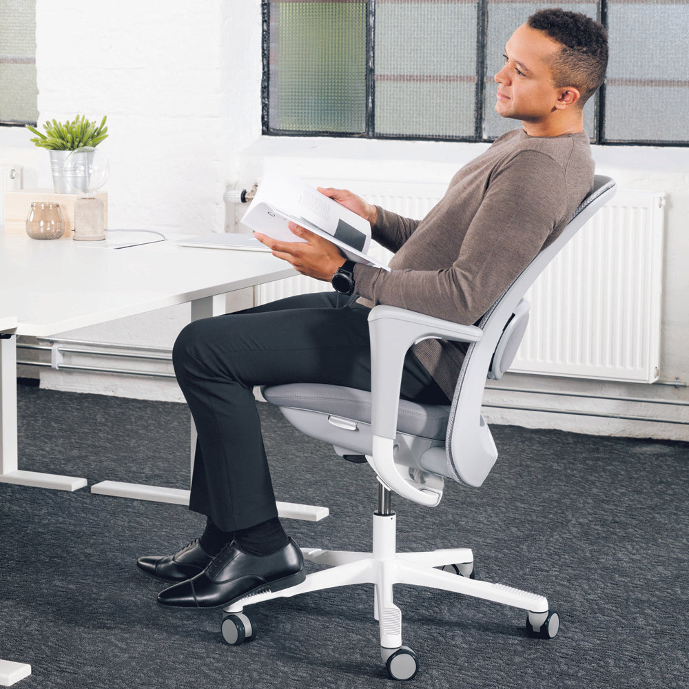 HÅG SoFi Mesh 7500 Ergonomic Office Chair - Black - Adjustable Lumbar Support & Breathable Mesh Back for Home & Office Workspaces