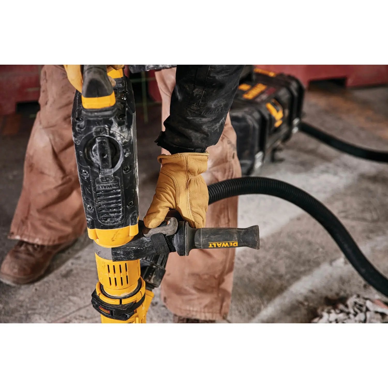 DEWALT DCV585T2 60V Max Flexvolt Cordless Dust Extractor Kit - Powerful Wet/Dry Vacuum for Construction, Woodworking & DIY Projects