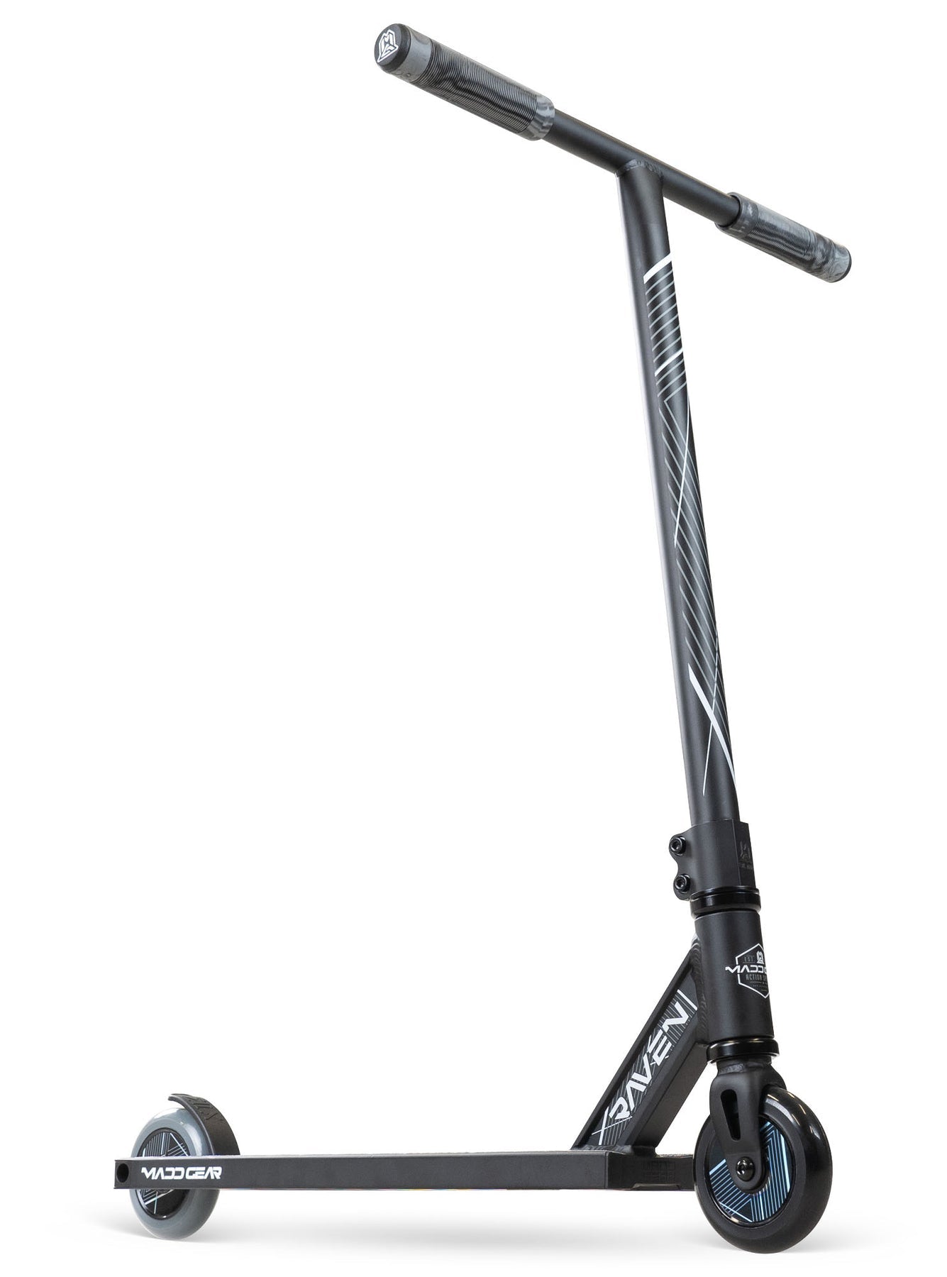 Madd Gear Pro Scooter Raven - High Performance Kick Scooter for Kids & Teens - Perfect for Tricks, Stunts & Outdoor Riding at Parks & Skateparks