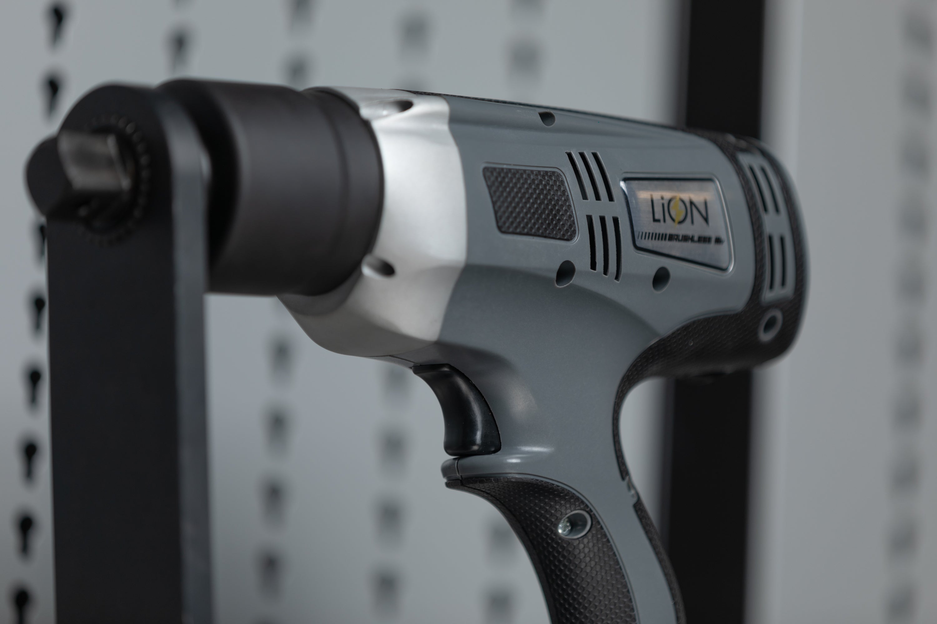 HYTORC Center Lock Torque Gun - Heavy Duty Torque Wrench for Industrial Bolting - Perfect for Construction, Oil & Gas, and Automotive Applications