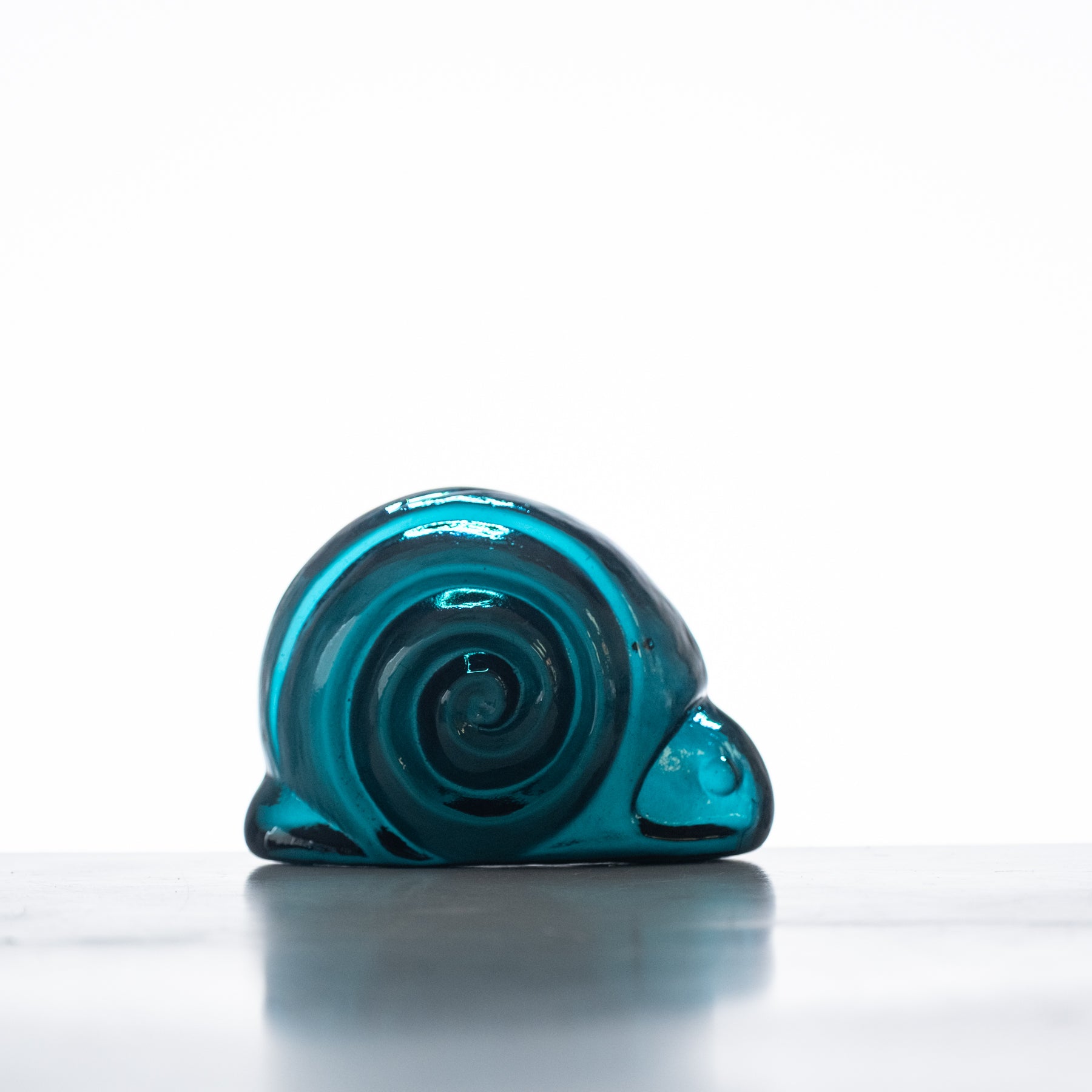 6402P Cerulean Snail Critter - Cute Miniature Animal Figurine for Collectors, Home Decor & Aquarium Ornament | Perfect for Fairy Gardens, Terrariums & DIY Craft Projects
