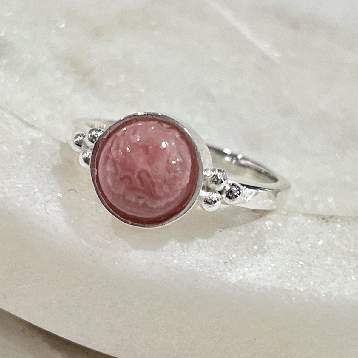 Laihas Posh Little Gypsy Rhodochrosite Ring - Elegant Rose Stone Jewelry for Women, Perfect for Boho Fashion & Special Occasions