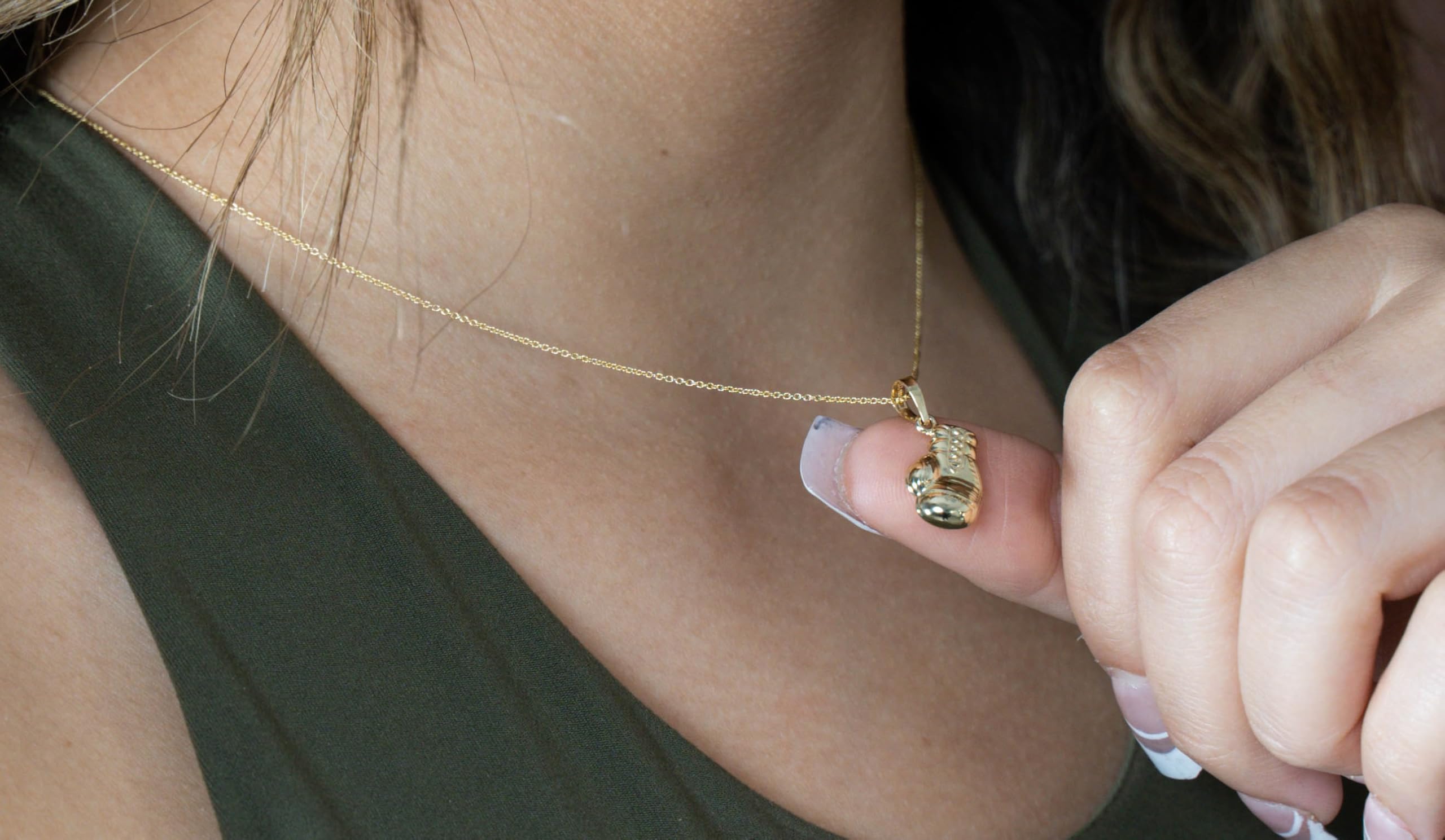 14k Yellow Gold 3D Boxing Glove Charm Pendant Necklace - High Polish Sports Jewelry Gift for Boxers & Fight Fans - Perfect for Training, Matches & Everyday Wear