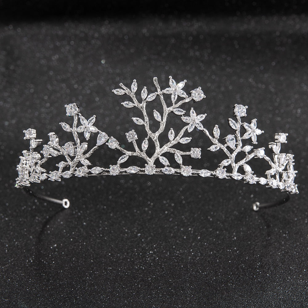 Elegant Cubic Zirconia Wedding Tiara Crown for Brides - Royal Crystal Bridal Diadem CH10254 | Perfect for Weddings, Prom, Pageants & Special Occasions