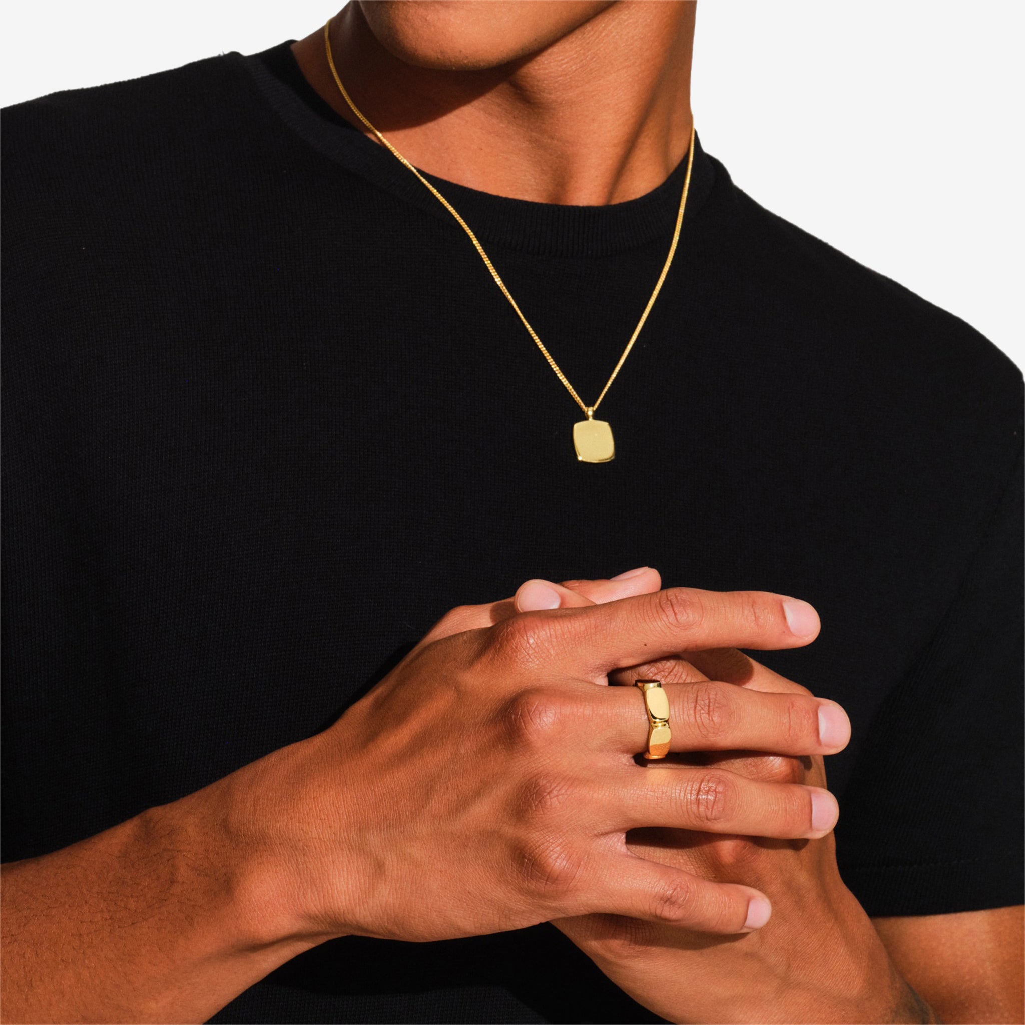 Umi Pendant Gold Necklace - Elegant 14K Gold Japanese Wave Jewelry for Women - Perfect for Everyday Wear, Gift Giving & Special Occasions
