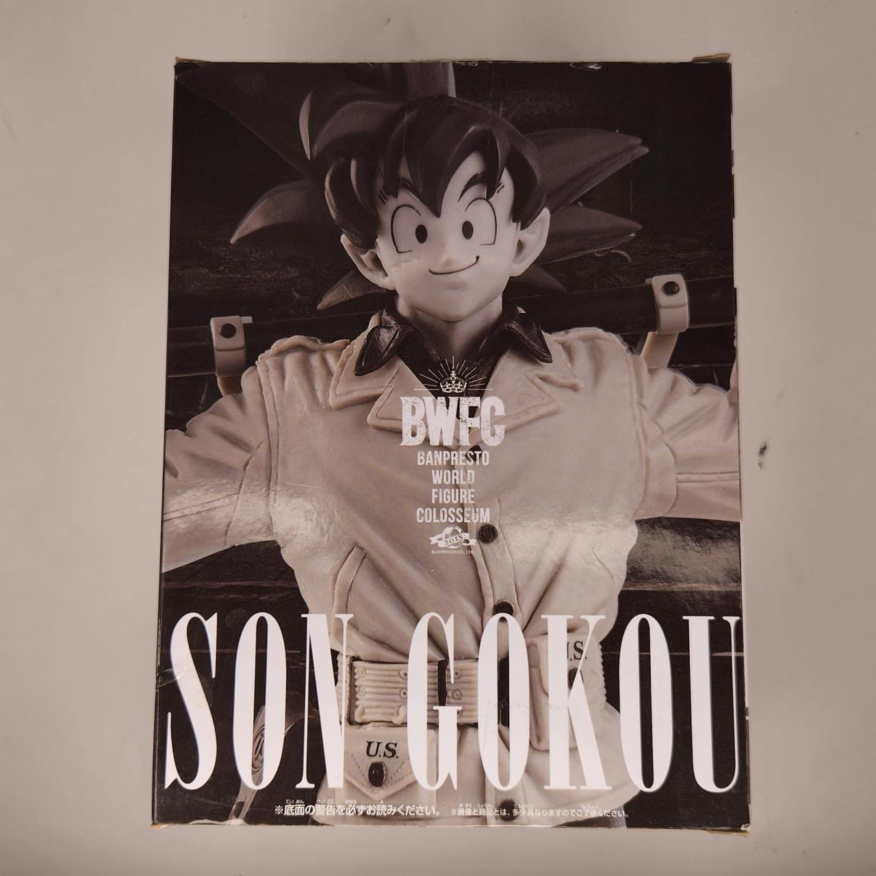 Dragon Ball Z Banpresto World Figure Colosseum BWFC Son Goku Action Figure - Collectible Anime Statue for Display, Gifts & Anime Decor
