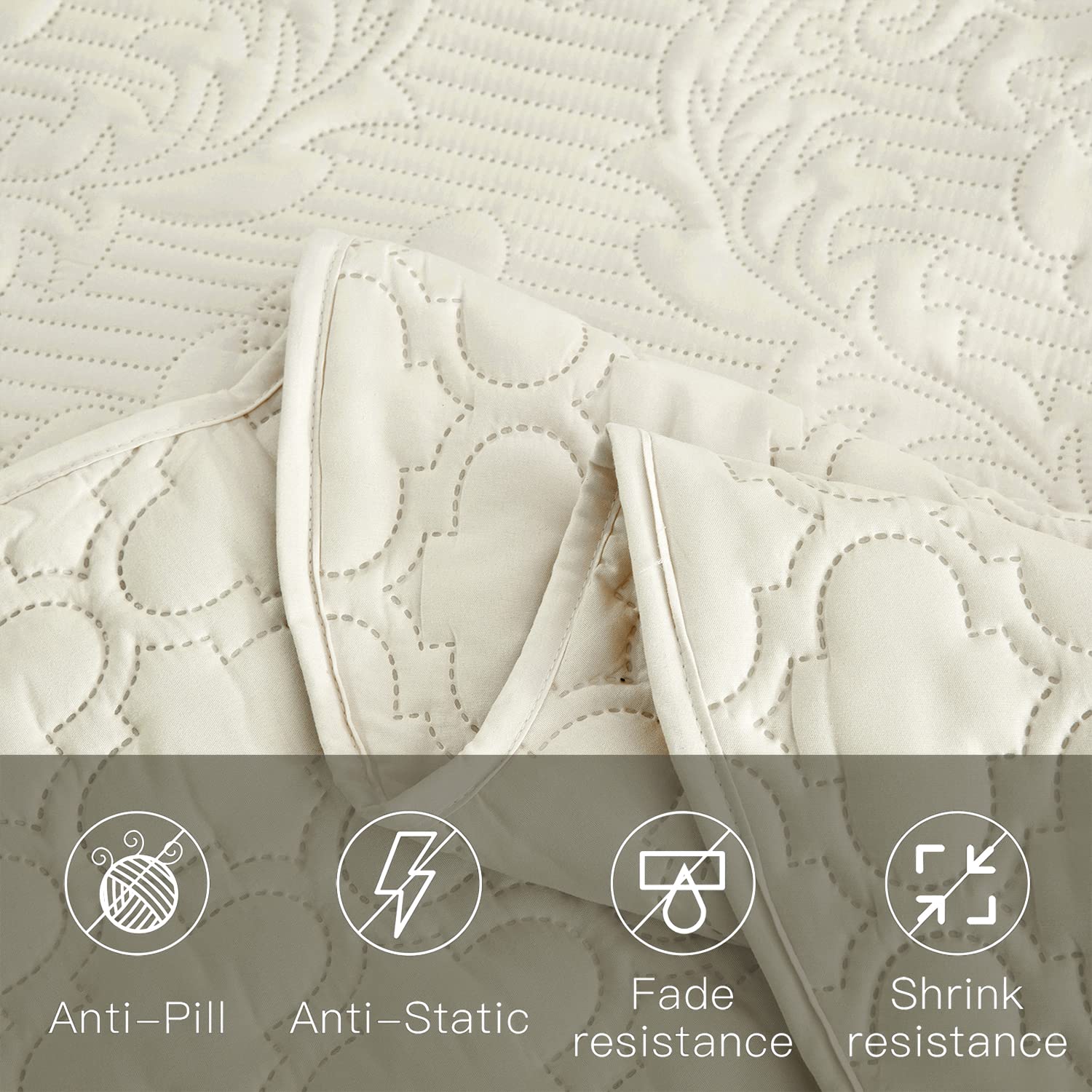 CHIXIN Oversized King Size Bedspread Coverlet Set - Lightweight Reversible 4-Piece Bedding with Ultrasonic Quilting - Elegant Damask Paisley Pattern (King, Ivory) - Perfect for Master Bedroom, Guest Room & Luxury Hotel Decor