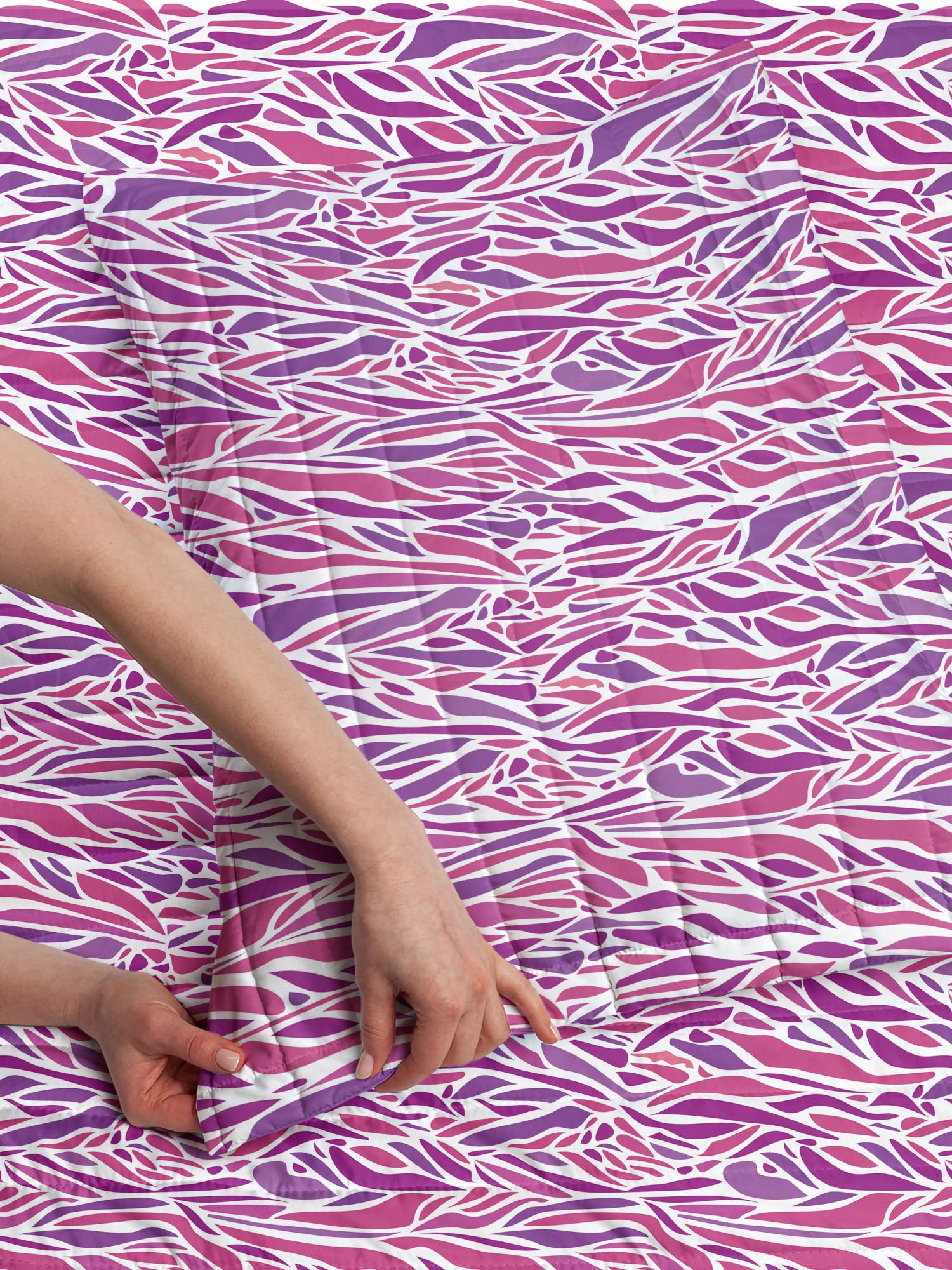 Ambesonne Modern Microfiber Bedspread Set - King Size Fuchsia Purple & White Abstract Pattern with Curved Spots & Drop Shapes | Soft Comforter & Pillow Shams | Perfect for Master Bedroom, Guest Room & Dorm Decor