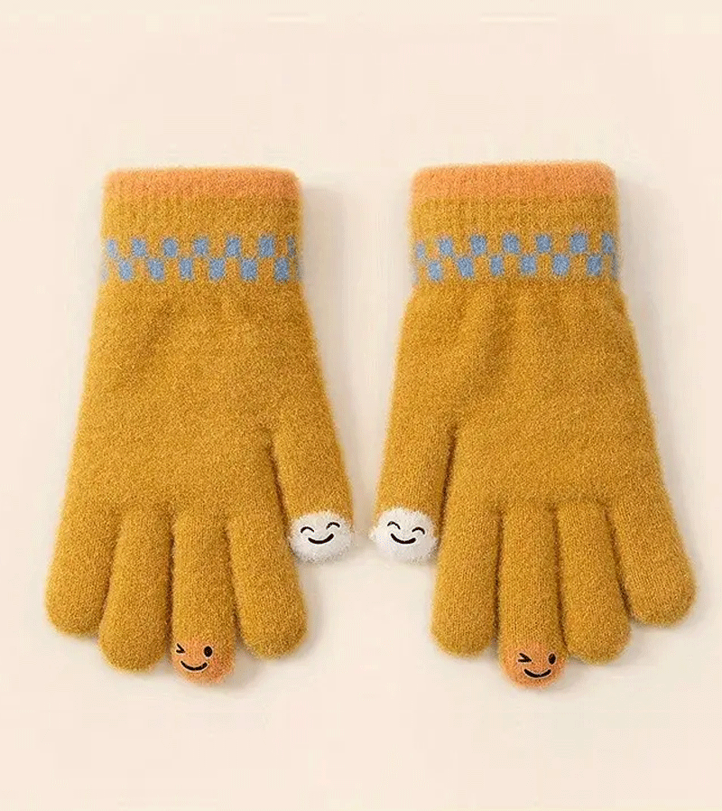 Yellow Smiley Face Gloves - Fun & Comfortable Winter Gloves for Men & Women - Perfect for Cold Weather, Outdoor Activities, and Casual Wear