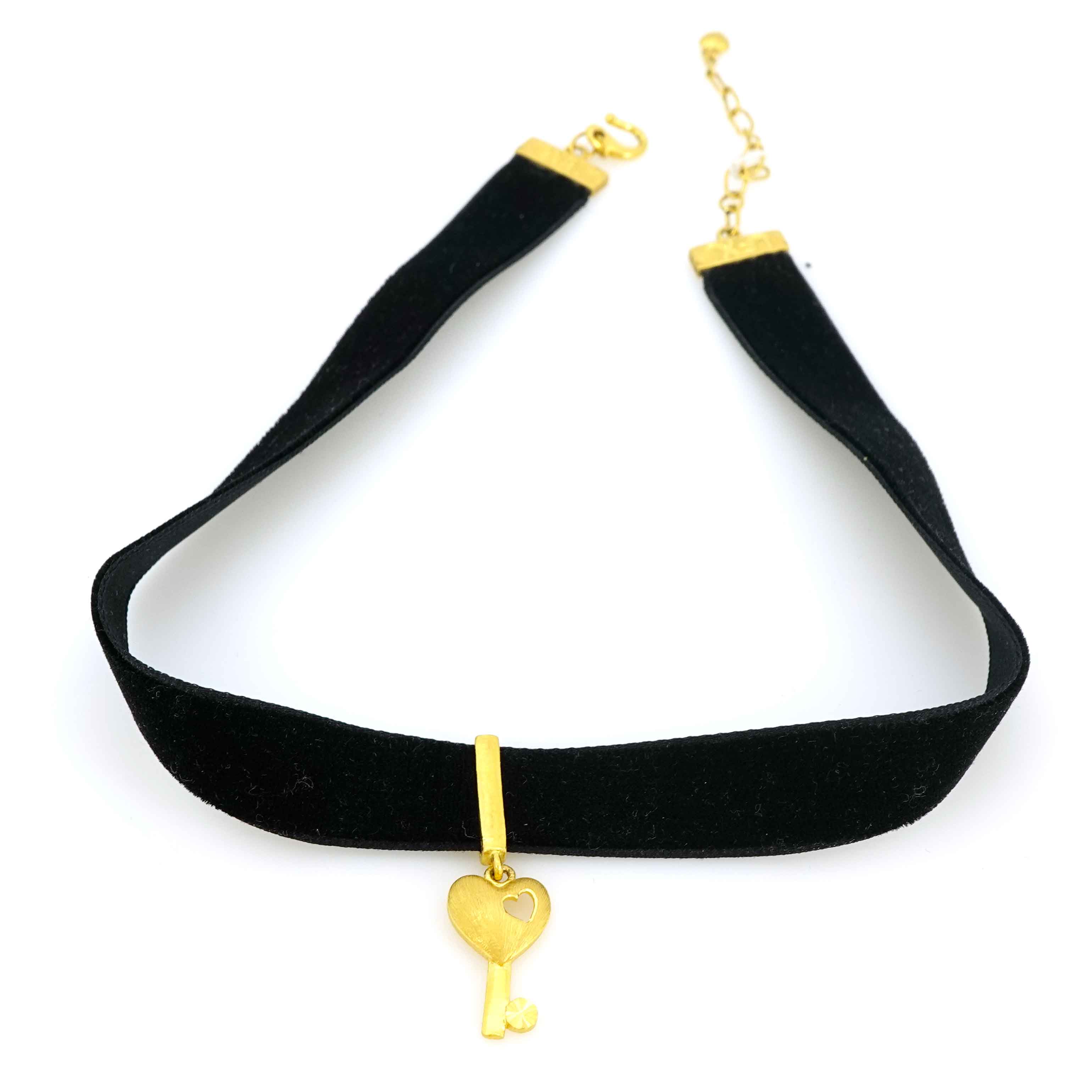 24K Gold Plated Choker Necklace for Women - Elegant Key Pendant - Perfect for Parties, Weddings & Everyday Wear