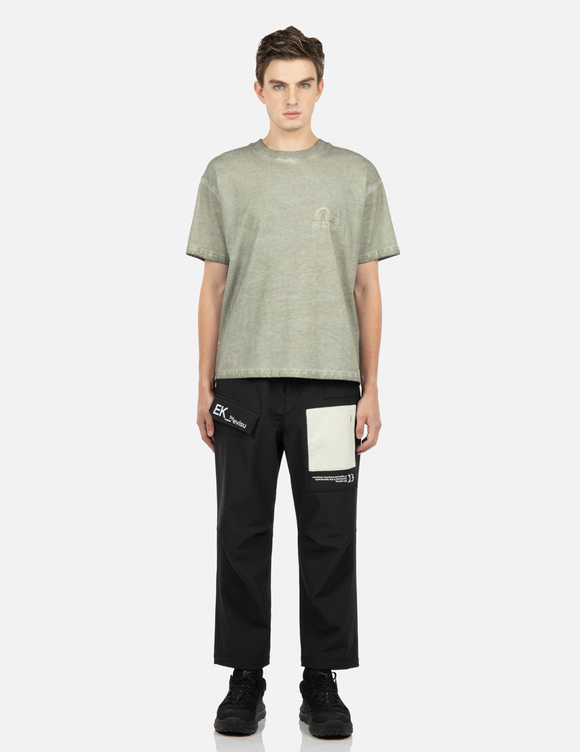 Stylish Seagull Embroidered Patch Pants for Men & Women - Trendy Streetwear Fashion for Casual Outings & Beach Vacations