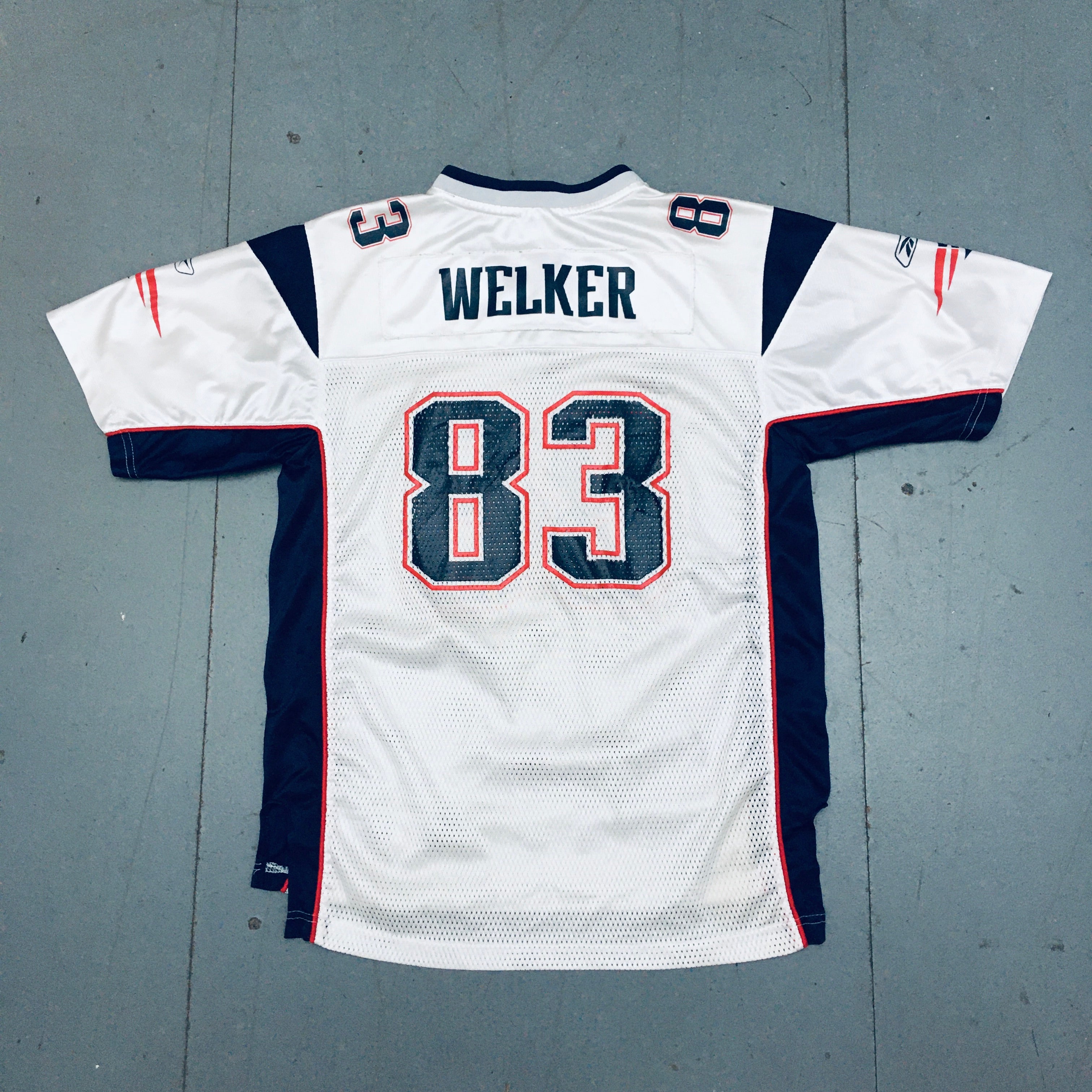 New England Patriots Wes Welker 2009/10 Jersey (Size S) - Official NFL Football Jersey for Fans, Game Day & Sports Collectibles