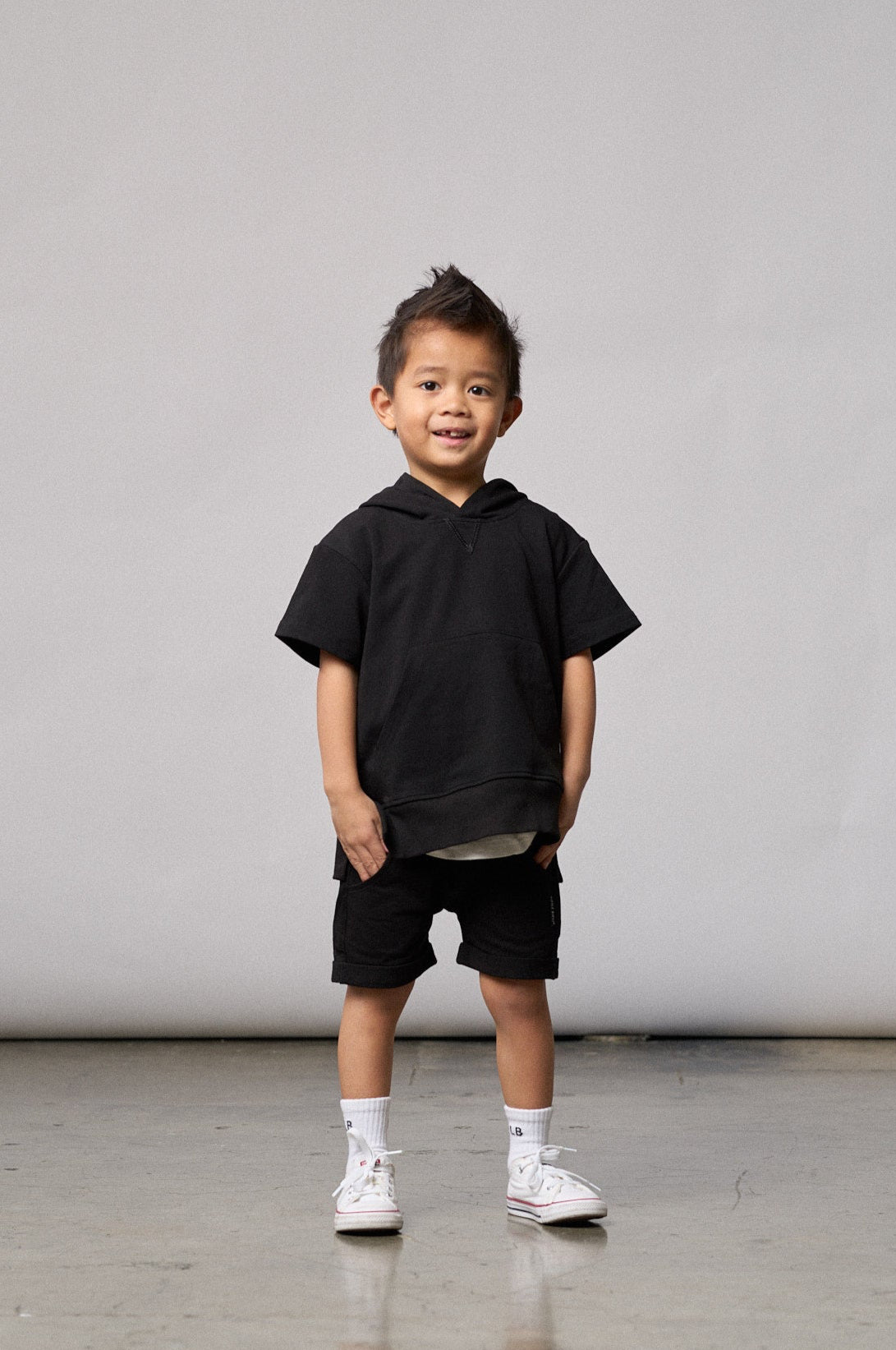 Men's Black Short Sleeve Hoodie - Lightweight Summer Pullover for Casual Wear, Gym & Outdoor Activities