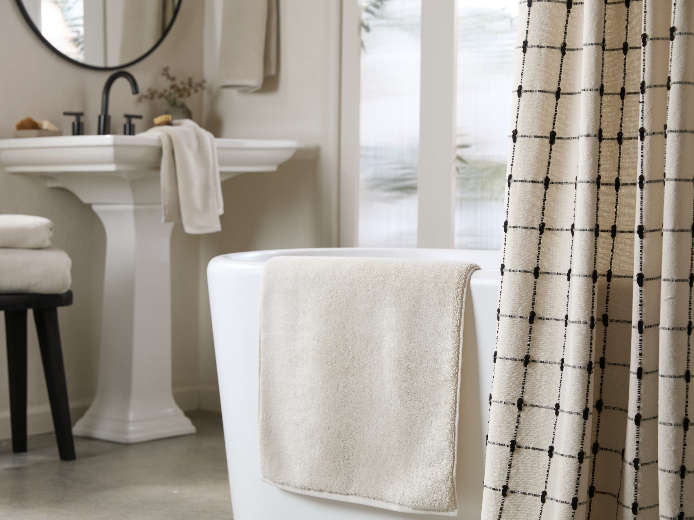 Organic Plush Bath Tub Mat (Bone Shape) - Super Soft Non-Slip Shower Mat for Bathroom Safety, Comfort & Style - Perfect for Kids, Elderly & Pet-Friendly Homes