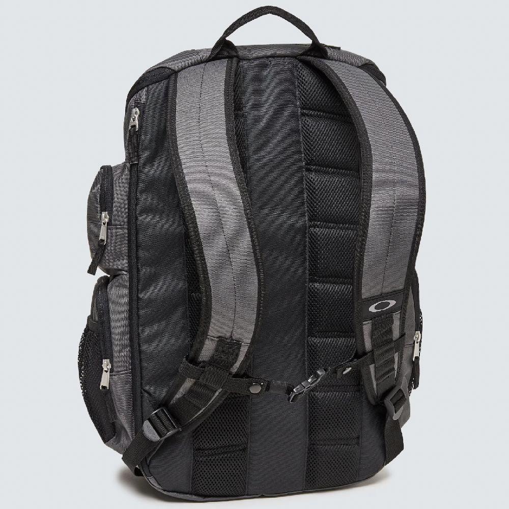 Oakley Enduro 30L 2.0 Backpack - Lightweight Durable Hiking Backpack for Men & Women - Perfect for Outdoor Adventures, Travel & Gym