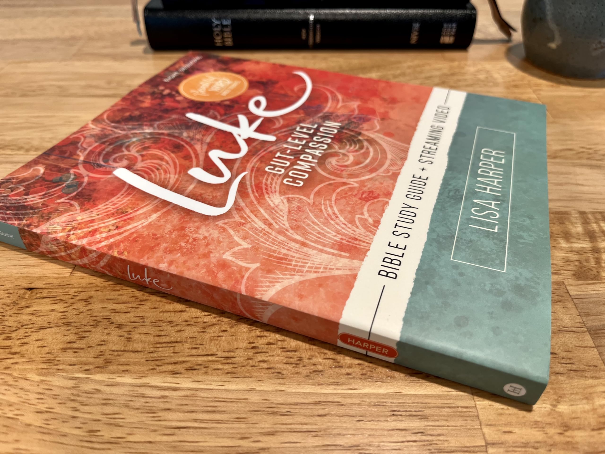 Luke Bible Study Guide with Streaming Video: Gut-Level Compassion - Beautiful Word Bible Studies for Small Groups, Personal Devotion & Church Ministry