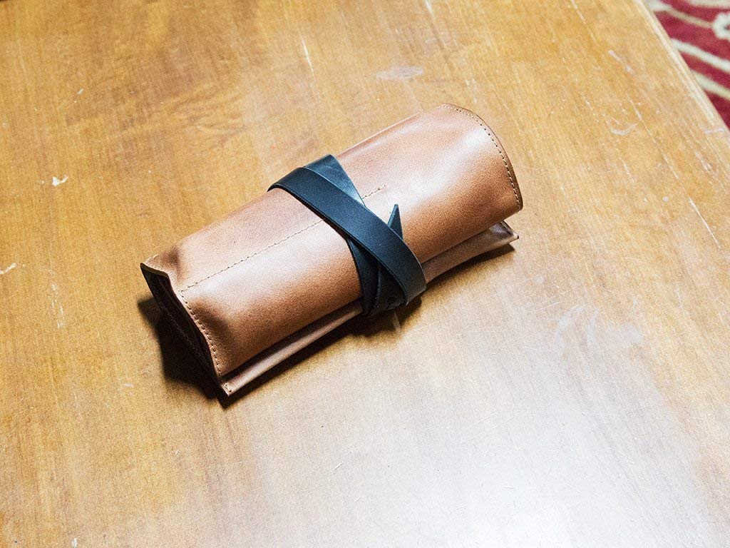 Premium Leather Cigar Wallet - Personalized Engraved Groomsmen Gift with Secure Closing Strap - Perfect for Weddings, Bachelor Parties & Cigar Enthusiasts