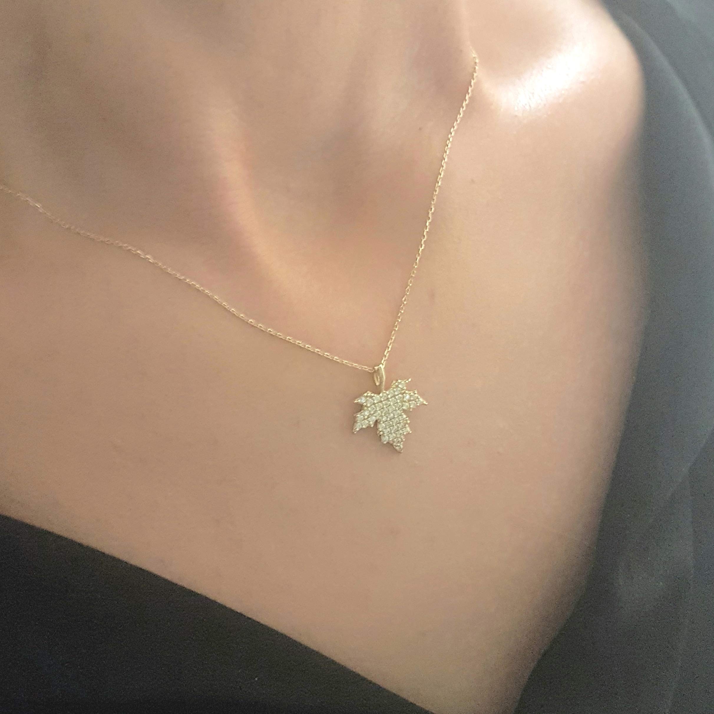 14K Solid Gold Maple Leaf Pendant Necklace for Women - Elegant Long Leaf Design, Real Gold Jewelry Gift for Her - Perfect for Fall Fashion, Thanksgiving, and Autumn Outfits