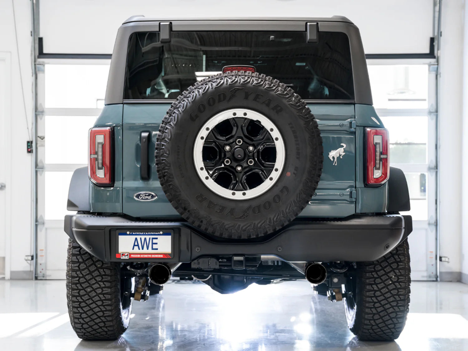 Ford Bronco AWE 0FG Catback Exhaust System with BashGuard™ - Dual 4.5