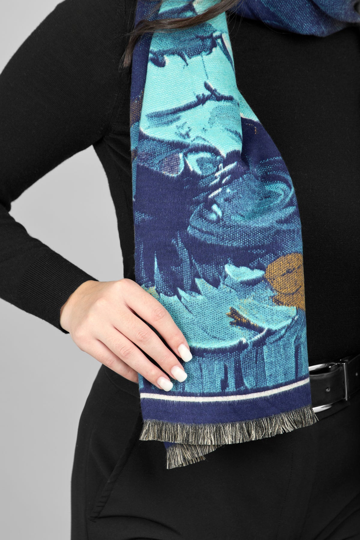 Lily Bold Reversible Scarf - Soft & Stylish Winter Fashion Accessory for Women - Perfect for Office, Travel and Special Occasions