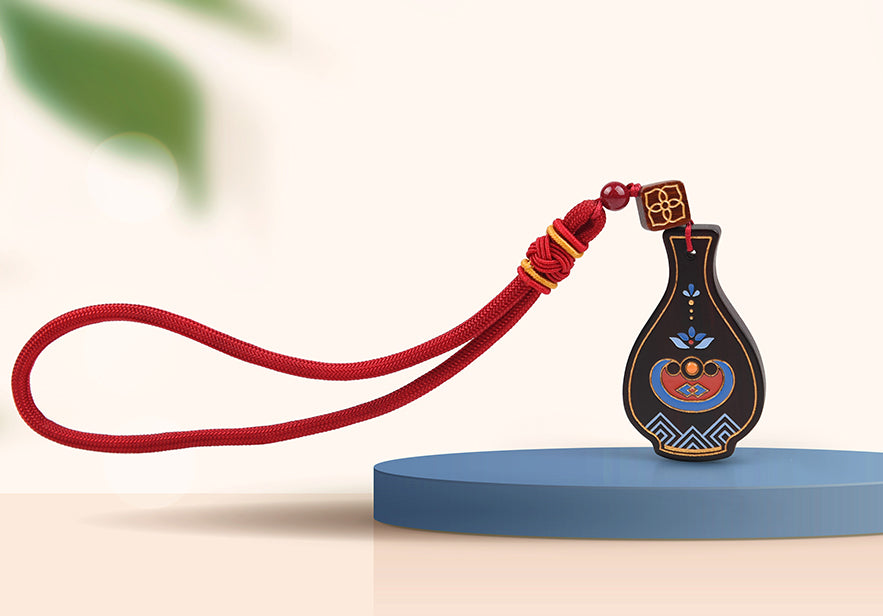 Stylish Bottle-Shaped Car Decor - Perfect for Dashboard, Windshield & Interior Accessories - Enhance Your Vehicle's Aesthetic