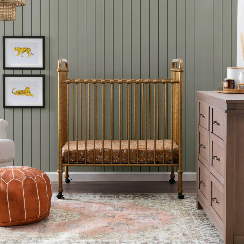 Abigail Mini Crib - Portable Baby Crib for Small Spaces | Lightweight & Compact Nursery Bed for Newborns & Toddlers | Perfect for Travel, Daycare & Small Bedrooms