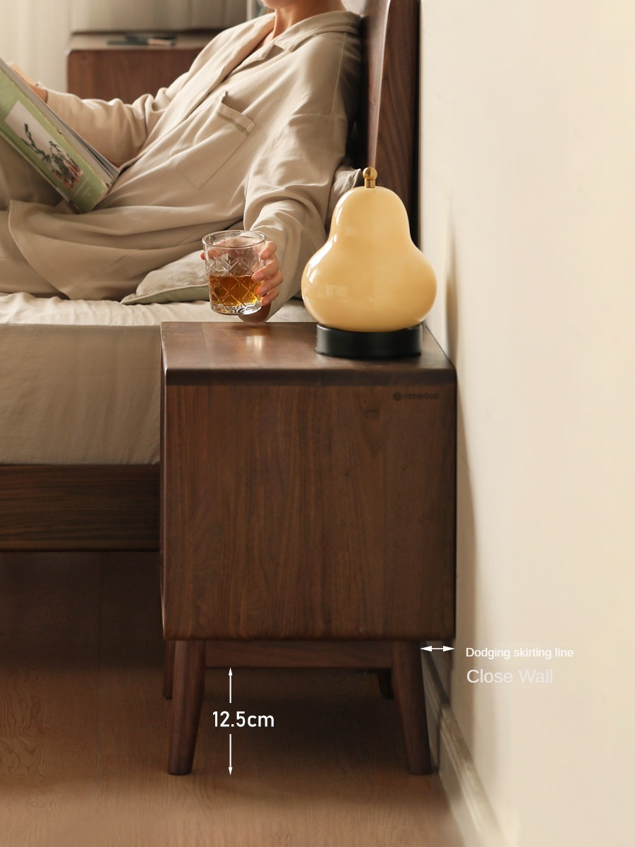 Premium Black Walnut Solid Wood Nightstand with Storage - Modern Bedside Table for Bedroom, Living Room & Guest Room - Durable & Stylish Furniture for Home Decor